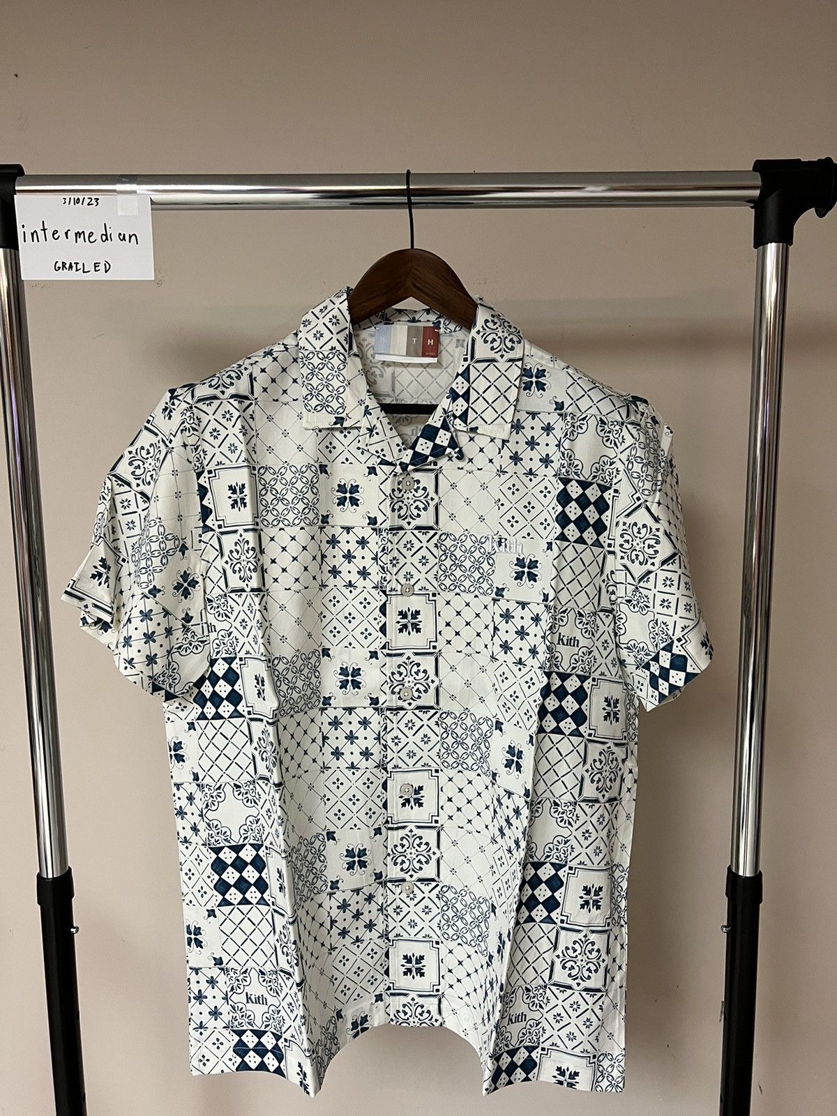 Kith Kith Azulejo Tiles Thompson Camp Collar Shirt Sandrift | Grailed