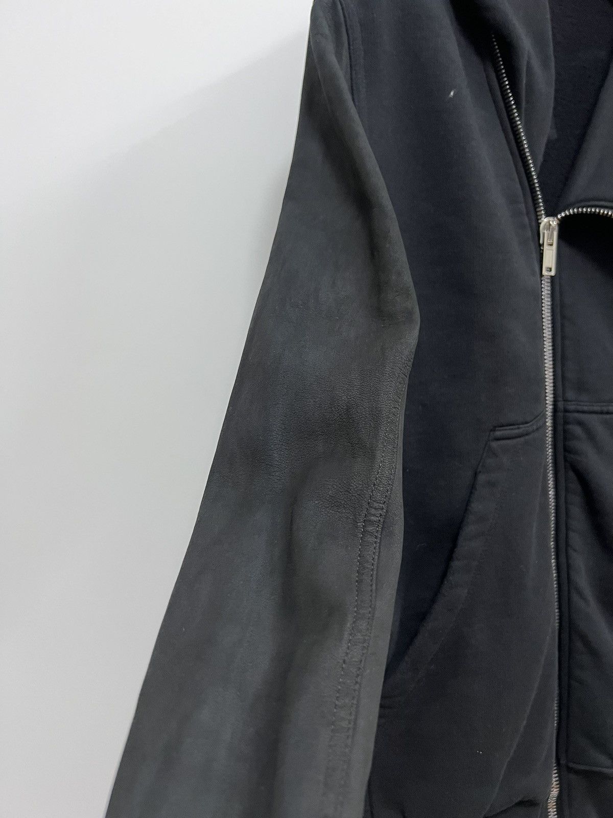Rick Owens Drkshdw Rick owens drkshdw leather sleeves mountain hoodie sz s Size US S / EU 44-46 / 1 - 3 Thumbnail