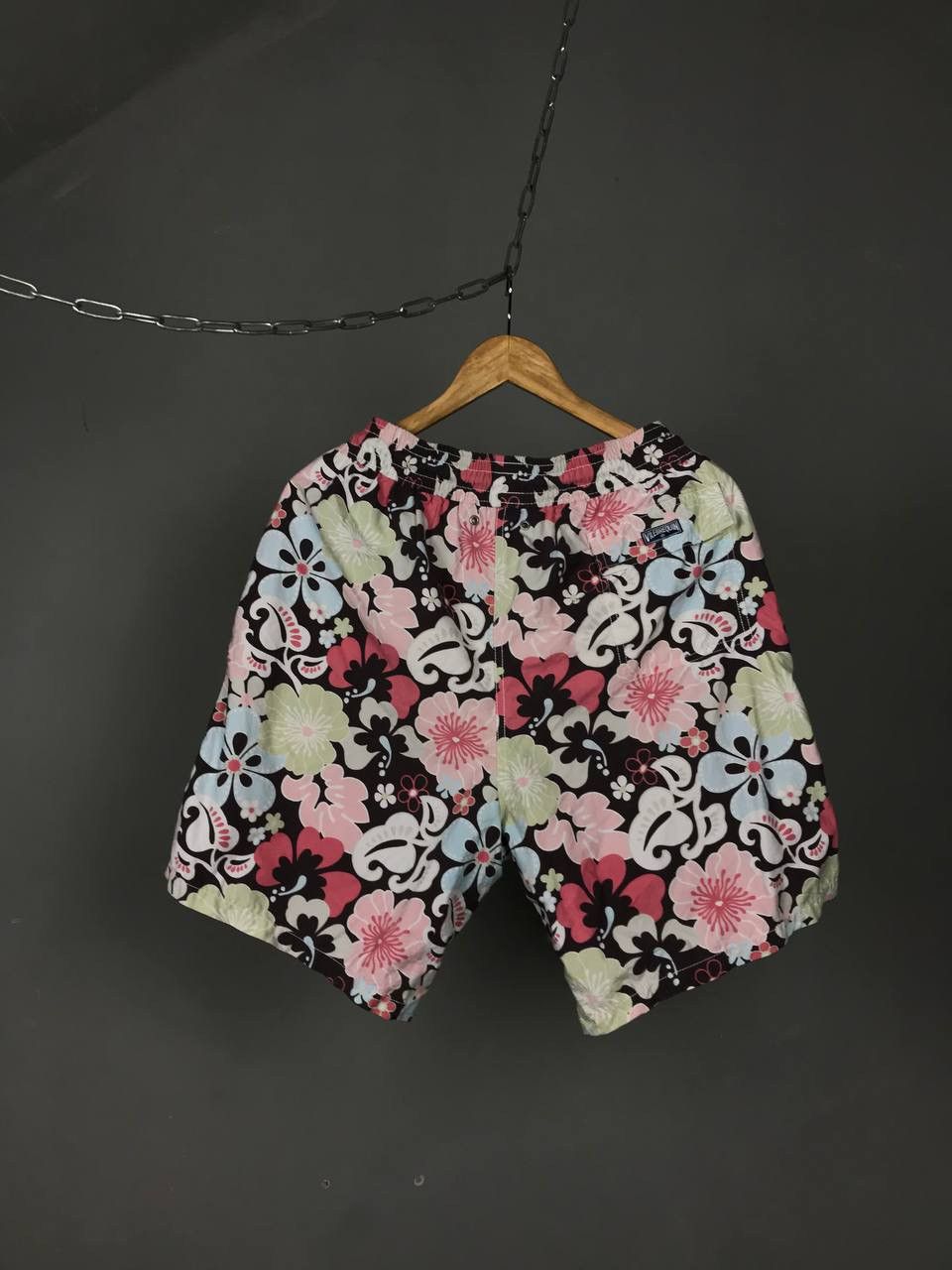 Vilebrequin Vilebrequin crazy multicolor overprinted luxury shorts Size US 36 / EU 52 - 5 Thumbnail
