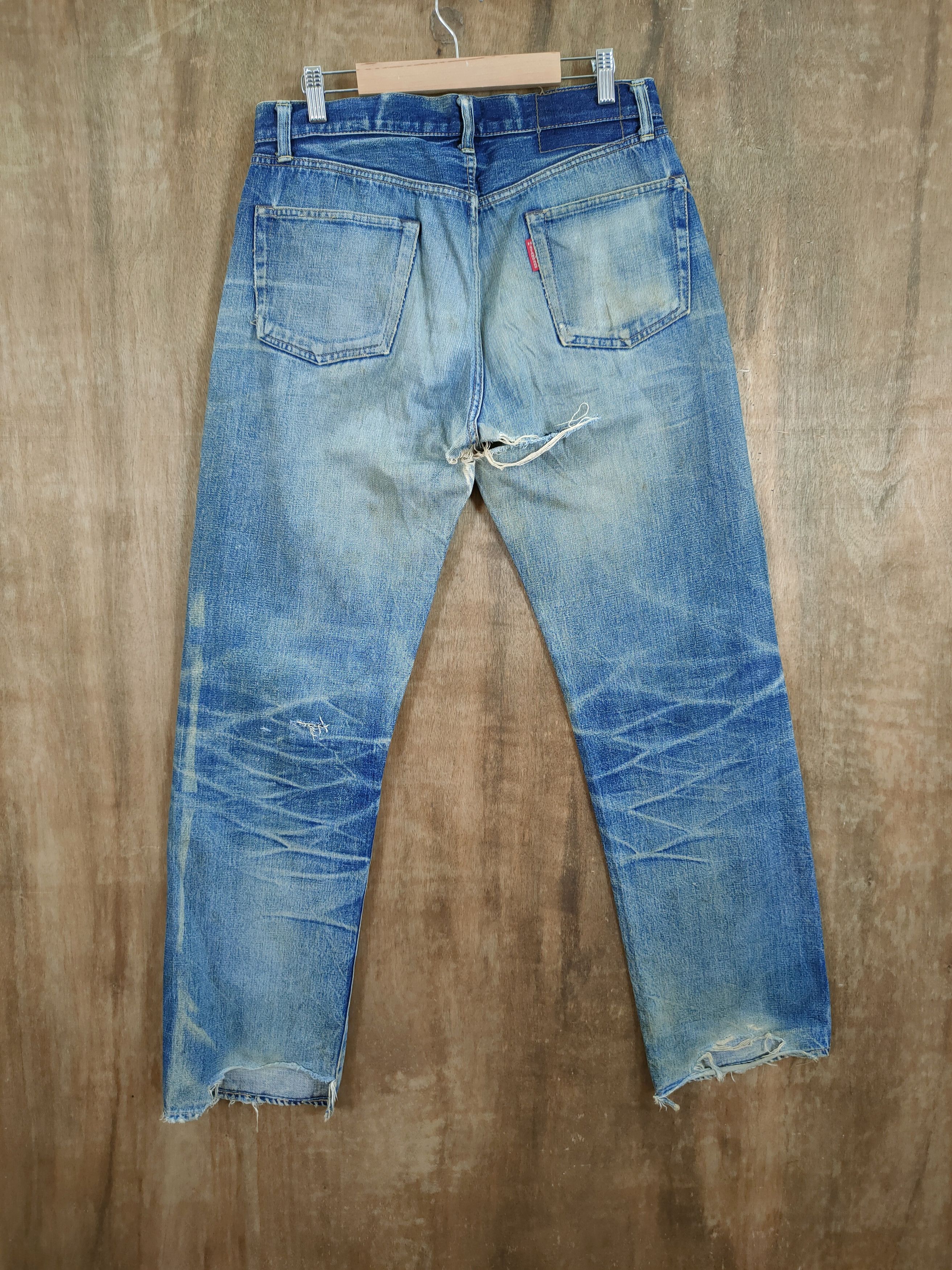 HOLLYWOOD RANCH MARKET DL Hollywood Ranch Market distressed denim jeans #46-897 Size US 32 / EU 48 - 9 Thumbnail