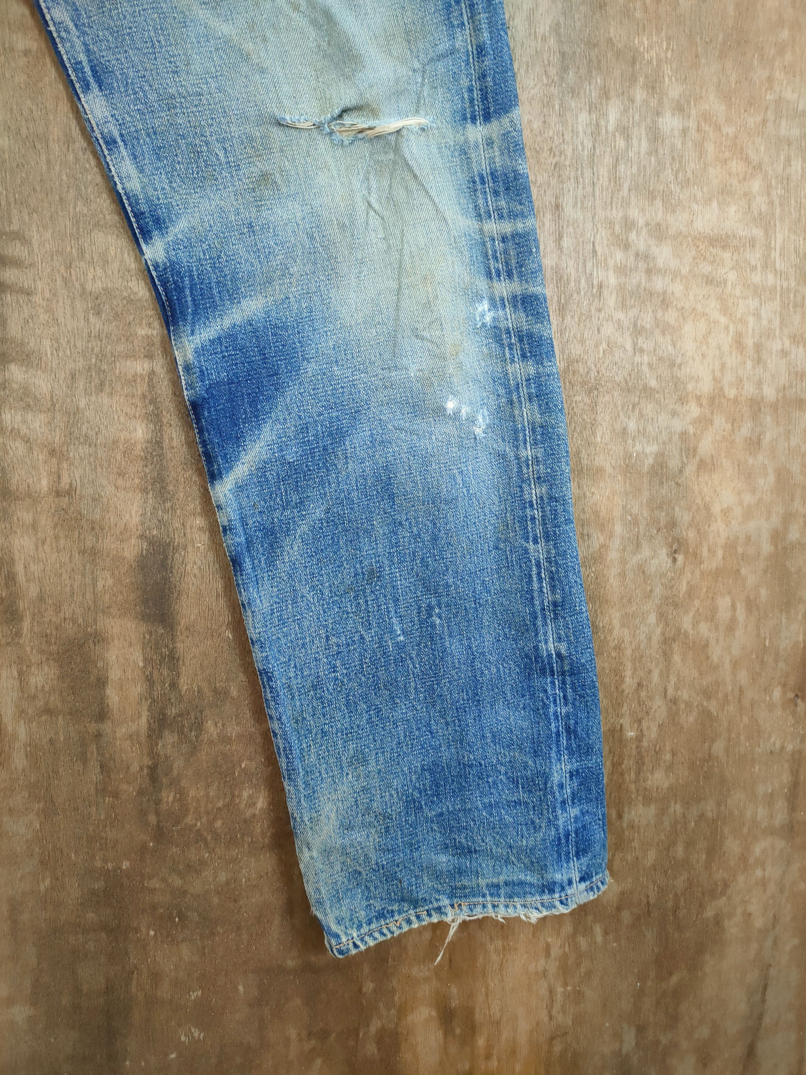 HOLLYWOOD RANCH MARKET DL Hollywood Ranch Market distressed denim jeans #46-897 Size US 32 / EU 48 - 3 Thumbnail