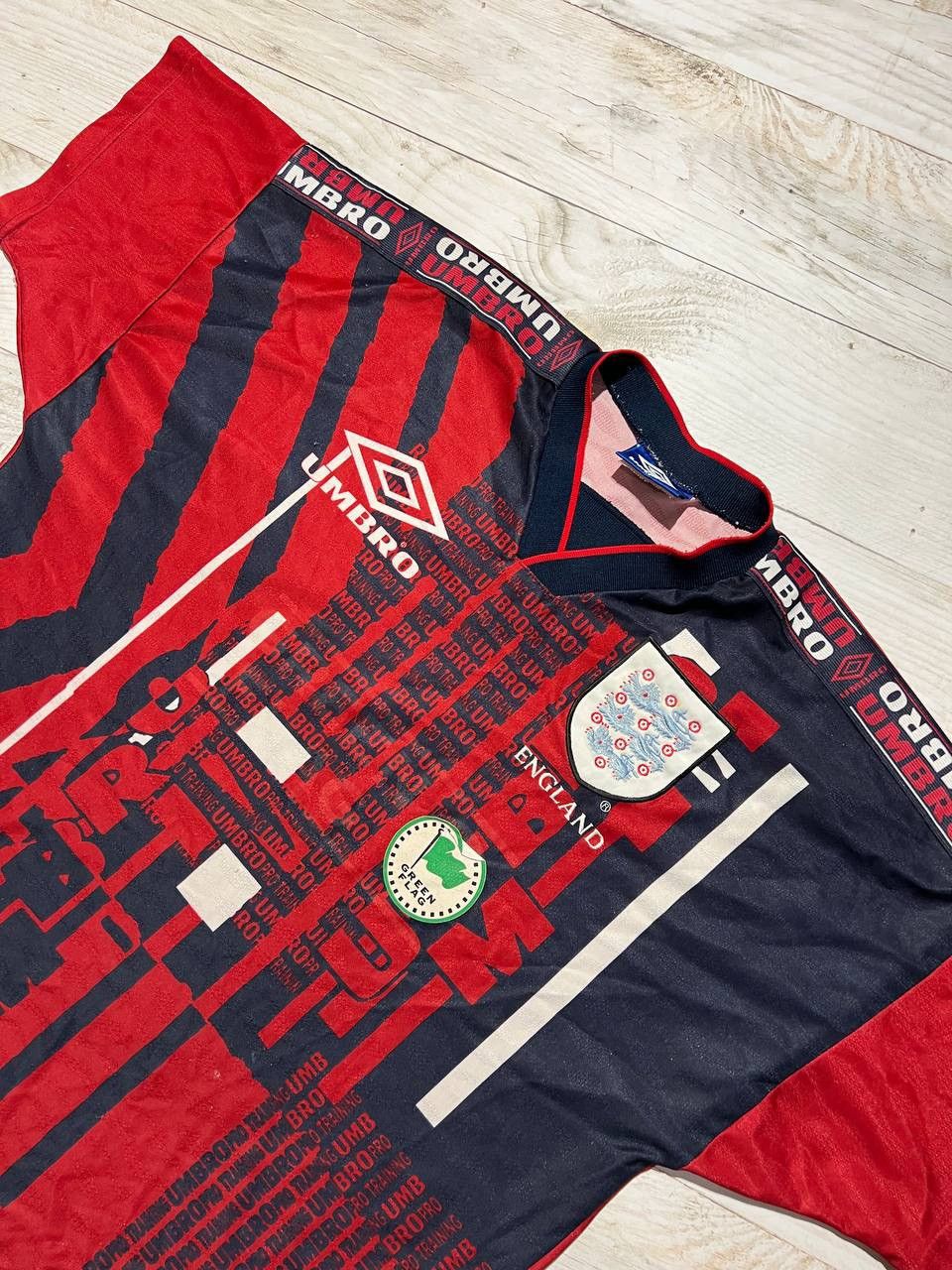 Umbro Vintage Umbro England 1996 1998 Green Flag Training Jersey Size US XL / EU 56 / 4 - 2 Thumbnail