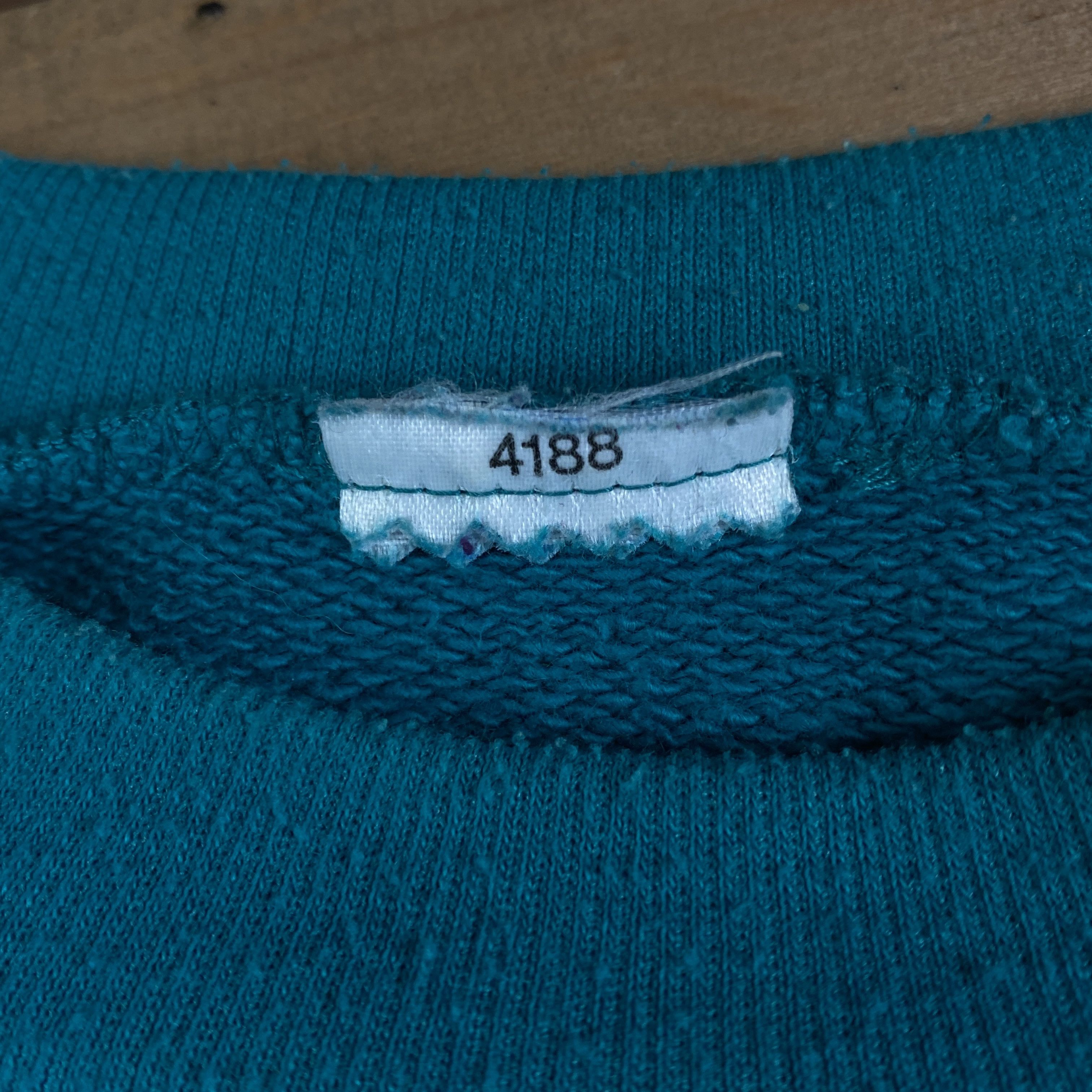 Adidas × Vintage Men’s Sweatshirt Long Sleeve Adidas Vintage Size M-L Size US M / EU 48-50 / 2 - 4 Thumbnail
