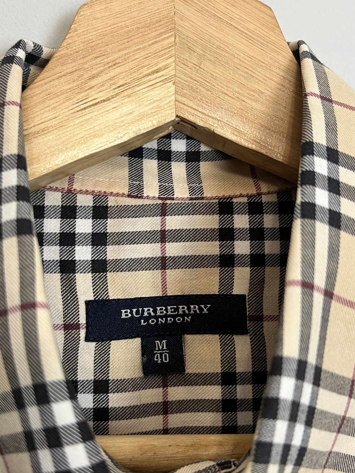 Burberry Authentic Burberry Nova Check Button Up Shirt Hype Designer Size US M / EU 48-50 / 2 - 9 Thumbnail