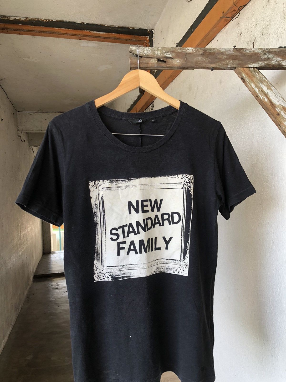 Japanese Brand Undercover x Uniqlo New Standard Family Tshirt Size US M / EU 48-50 / 2 - 3 Thumbnail