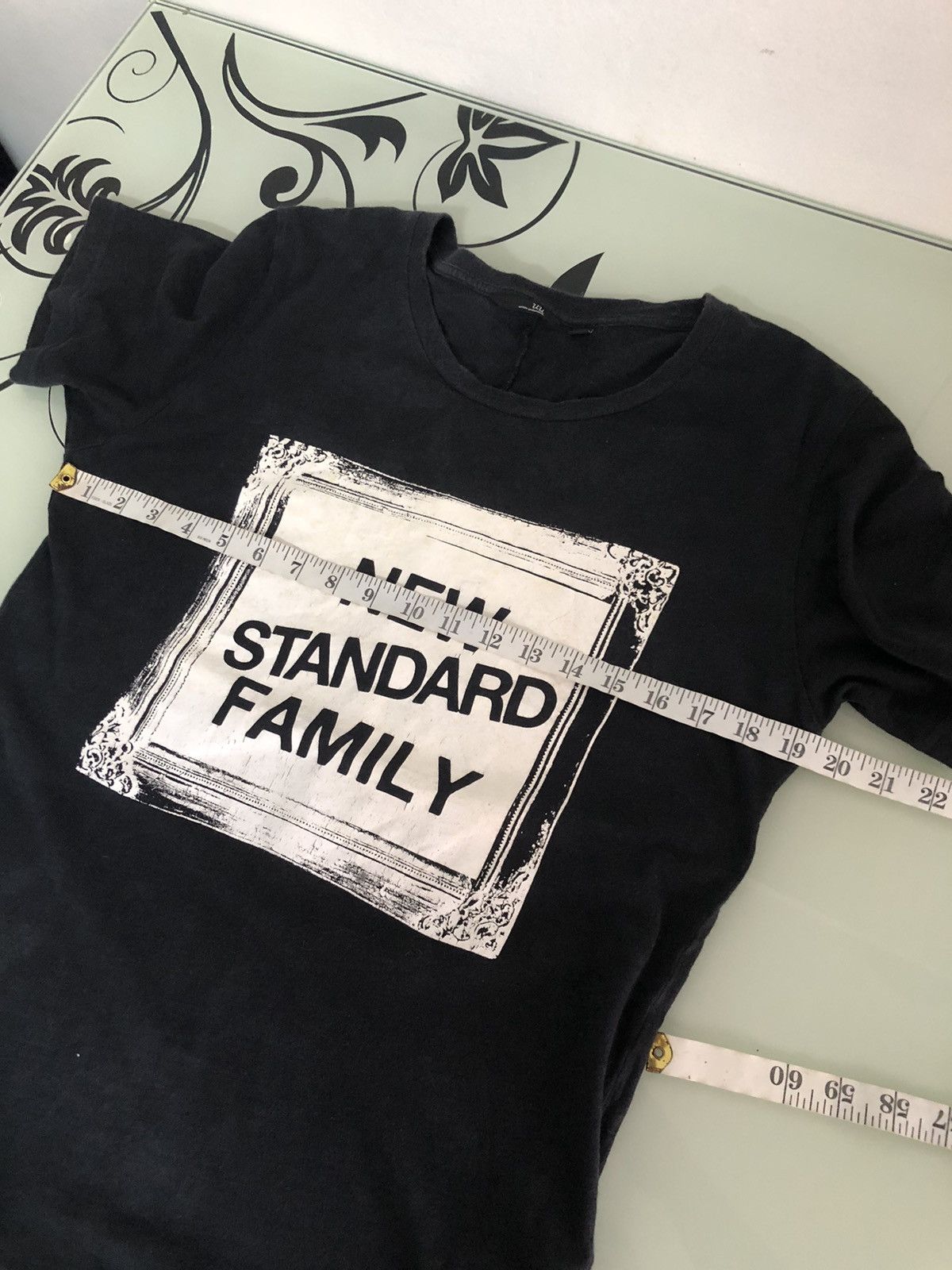Japanese Brand Undercover x Uniqlo New Standard Family Tshirt Size US M / EU 48-50 / 2 - 17 Thumbnail
