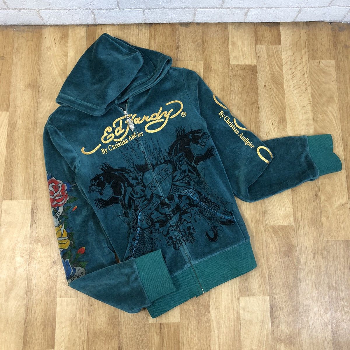 Christian Audigier Rare Vintage Ed Hardy Velvet full Zip Hoodie big logo print Size US L / EU 52-54 / 3 - 2 Thumbnail