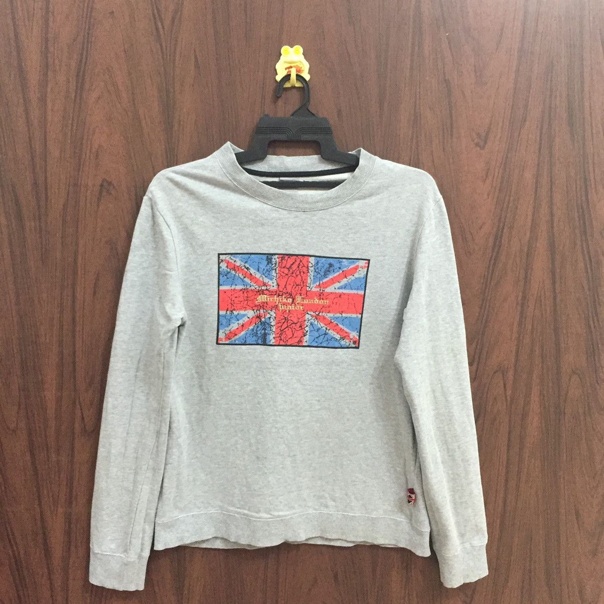 Japanese Brand Vintage Michiko London sweatshirt big logo britain size L Size US L / EU 52-54 / 3 - 2 Thumbnail