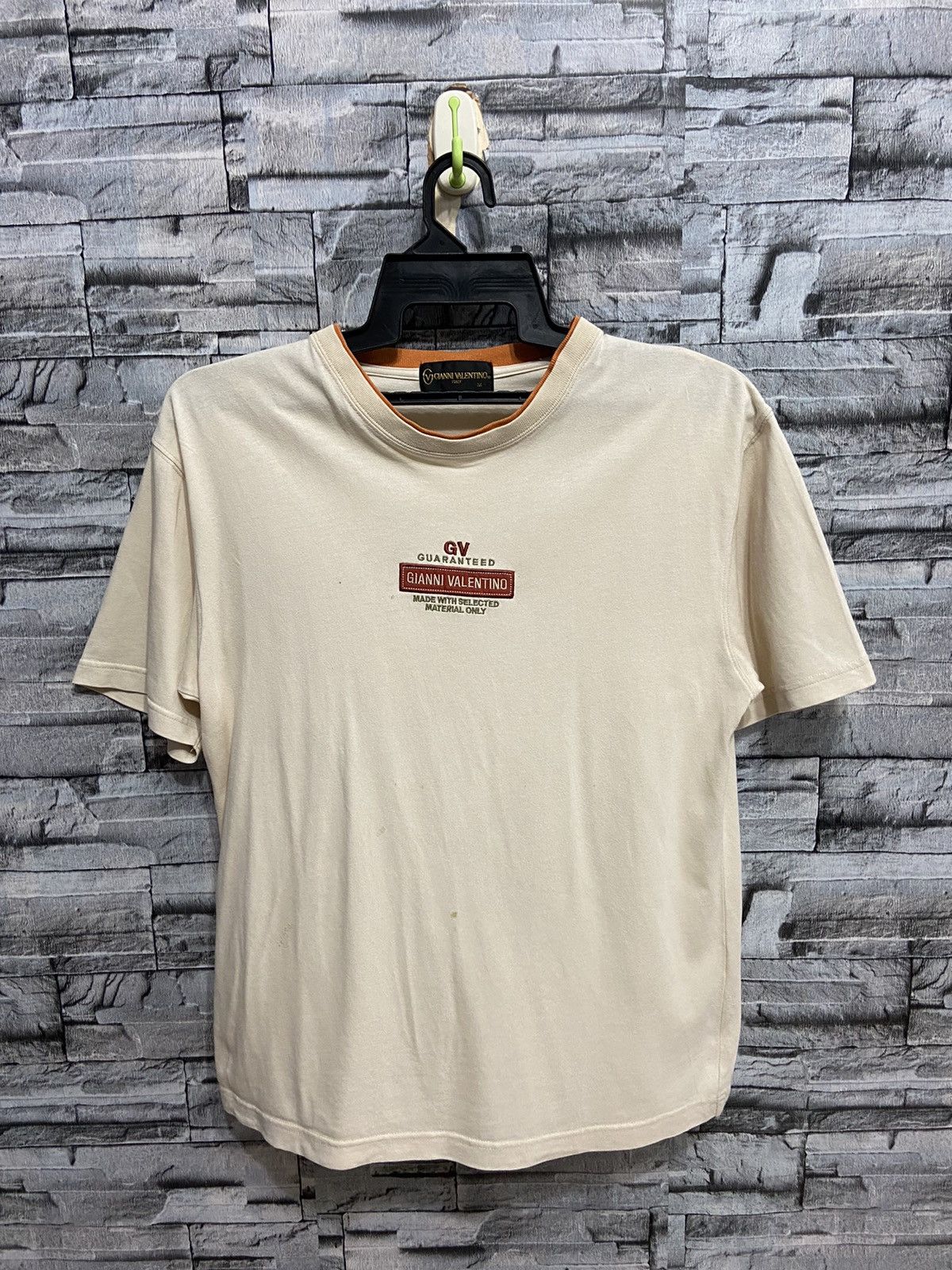 Valentino Vintage Gianni Valentino t shirt spell out embroidered Size US M / EU 48-50 / 2 - 1 Thumbnail