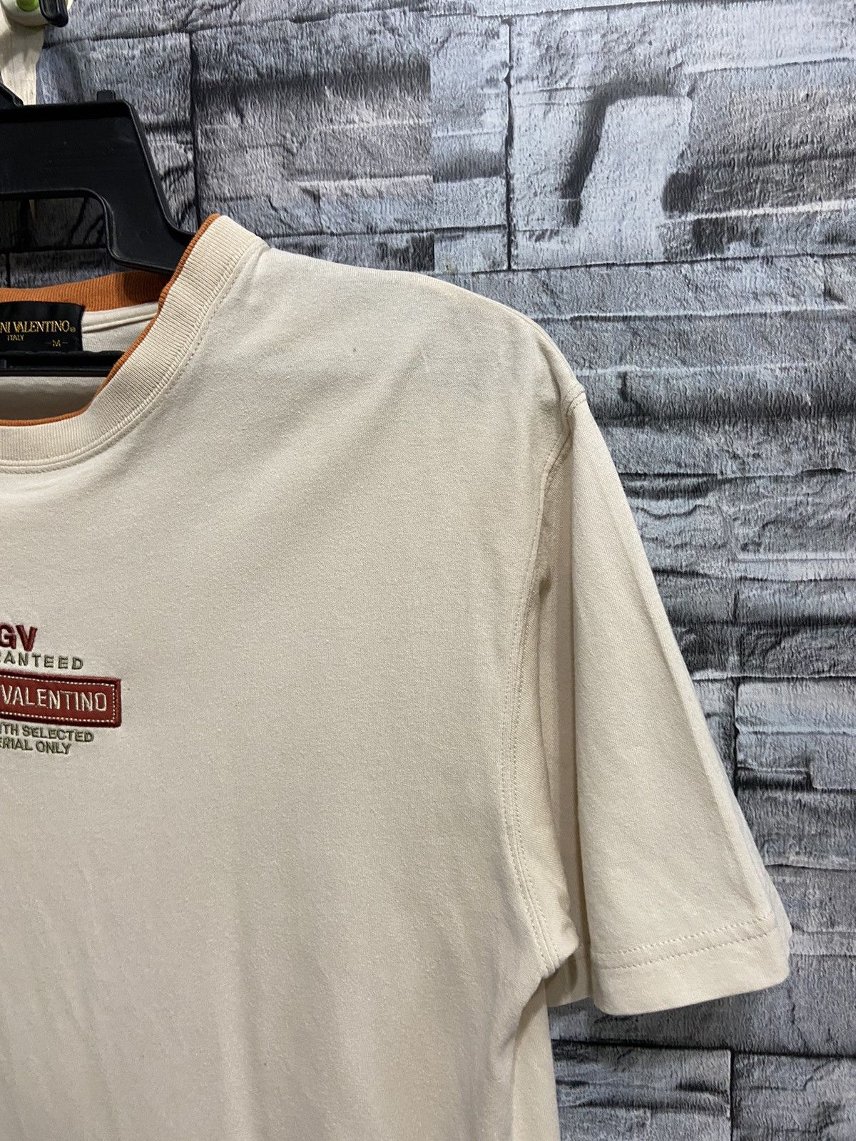 Valentino Vintage Gianni Valentino t shirt spell out embroidered Size US M / EU 48-50 / 2 - 5 Thumbnail