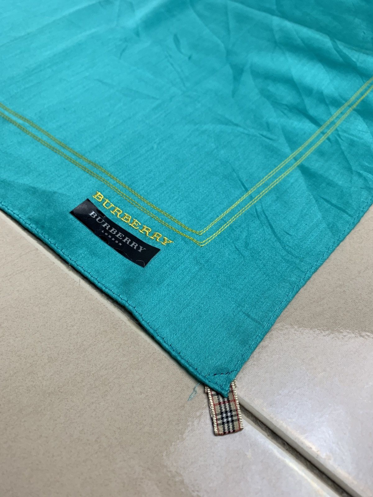 Burberry Burberry Handkerchief Pocketsquares Size ONE SIZE - 9 Thumbnail