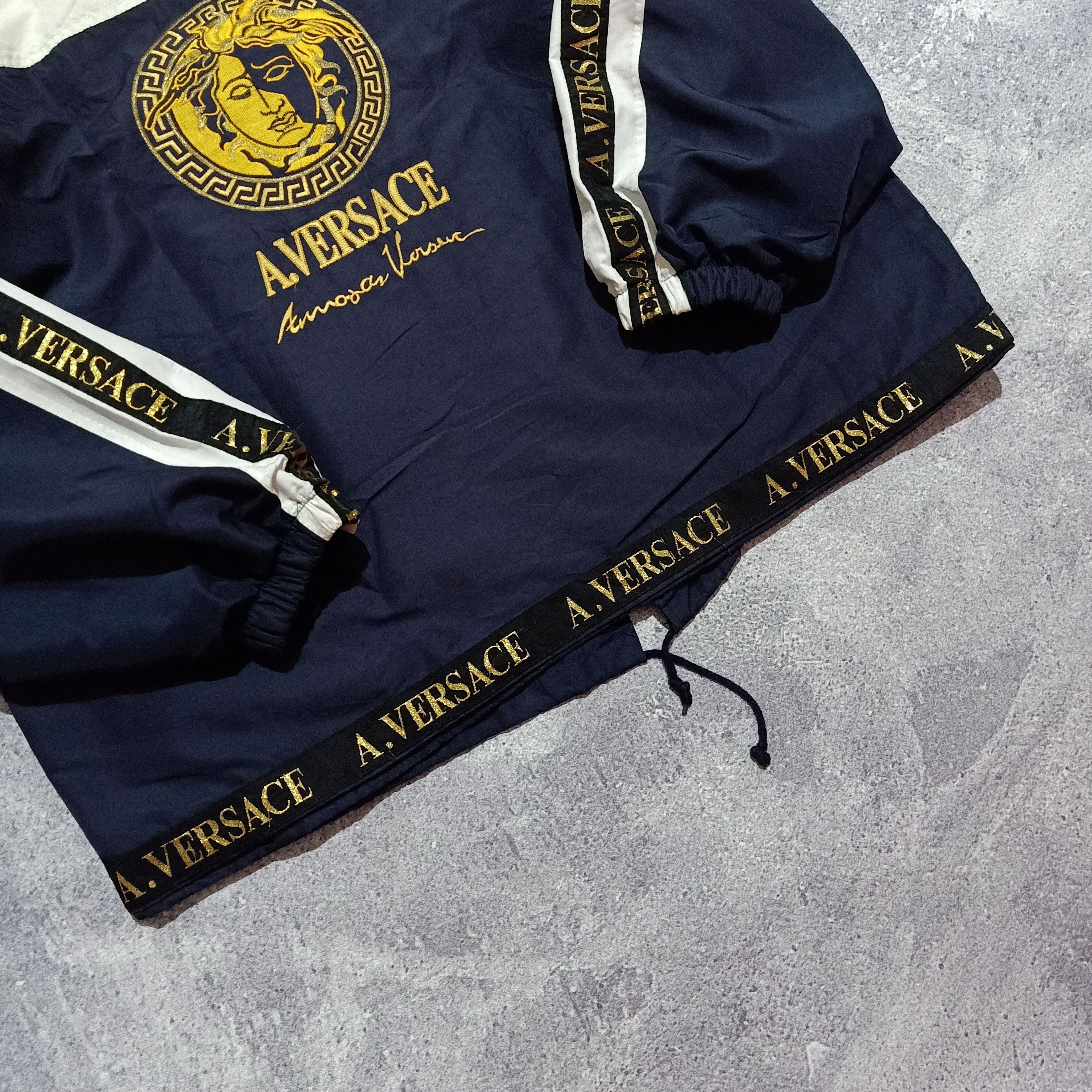 Vintage A.Versace Windbreaker Jacket Zipped Art Medusa