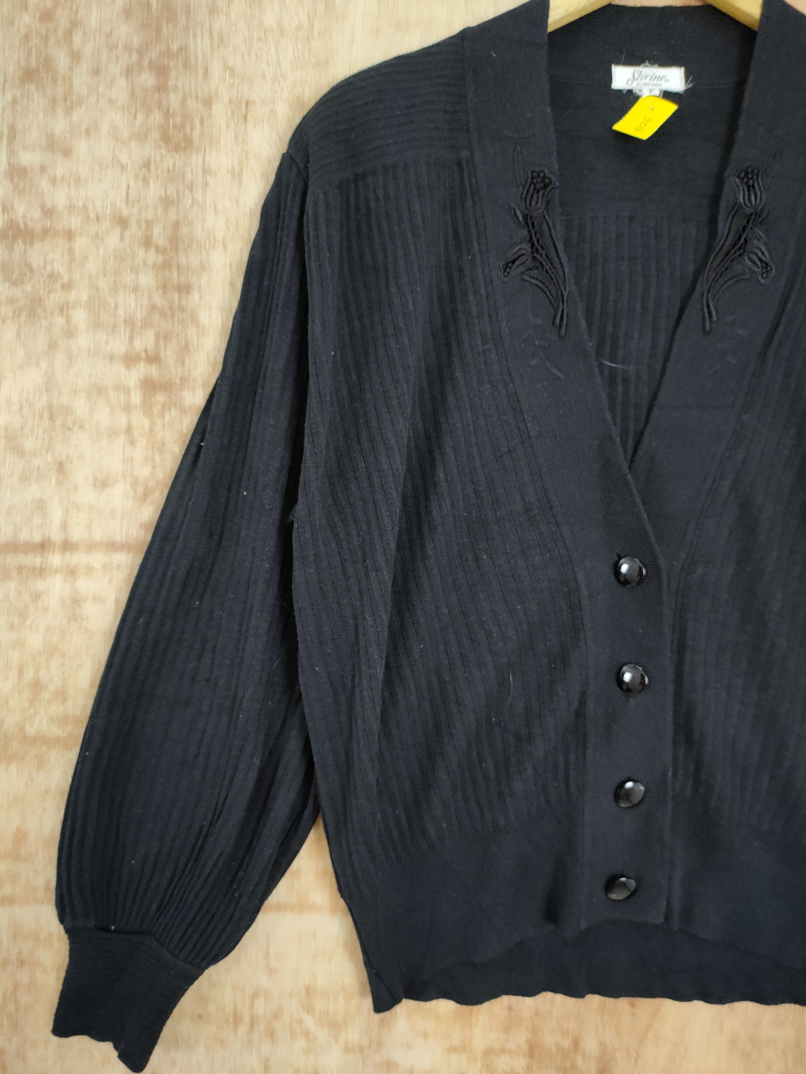 Japanese Brand DL Shrine cardigan black japan knitwear #4126 Size US M / EU 48-50 / 2 - 2 Thumbnail