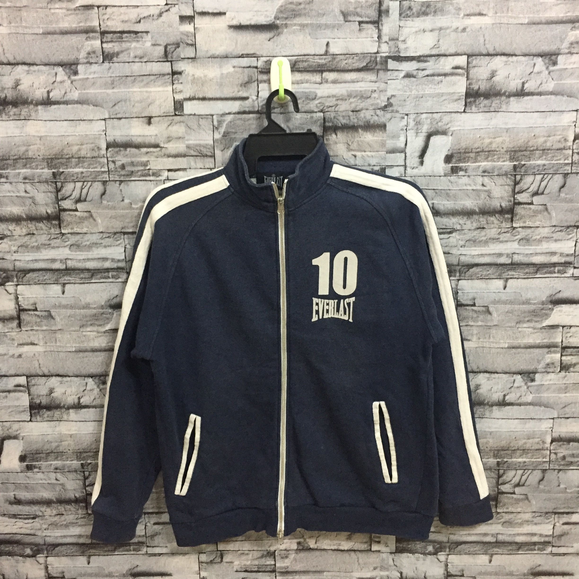 Everlast Vintage Everlast USA sweatshirt stripe size M Size US M / EU 48-50 / 2 - 1 Thumbnail
