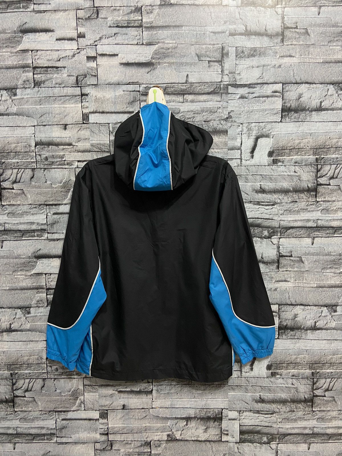 Fila Vintage Fila Jacket hoodie small logo size 130 kid fit S Size US S / EU 44-46 / 1 - 6 Thumbnail