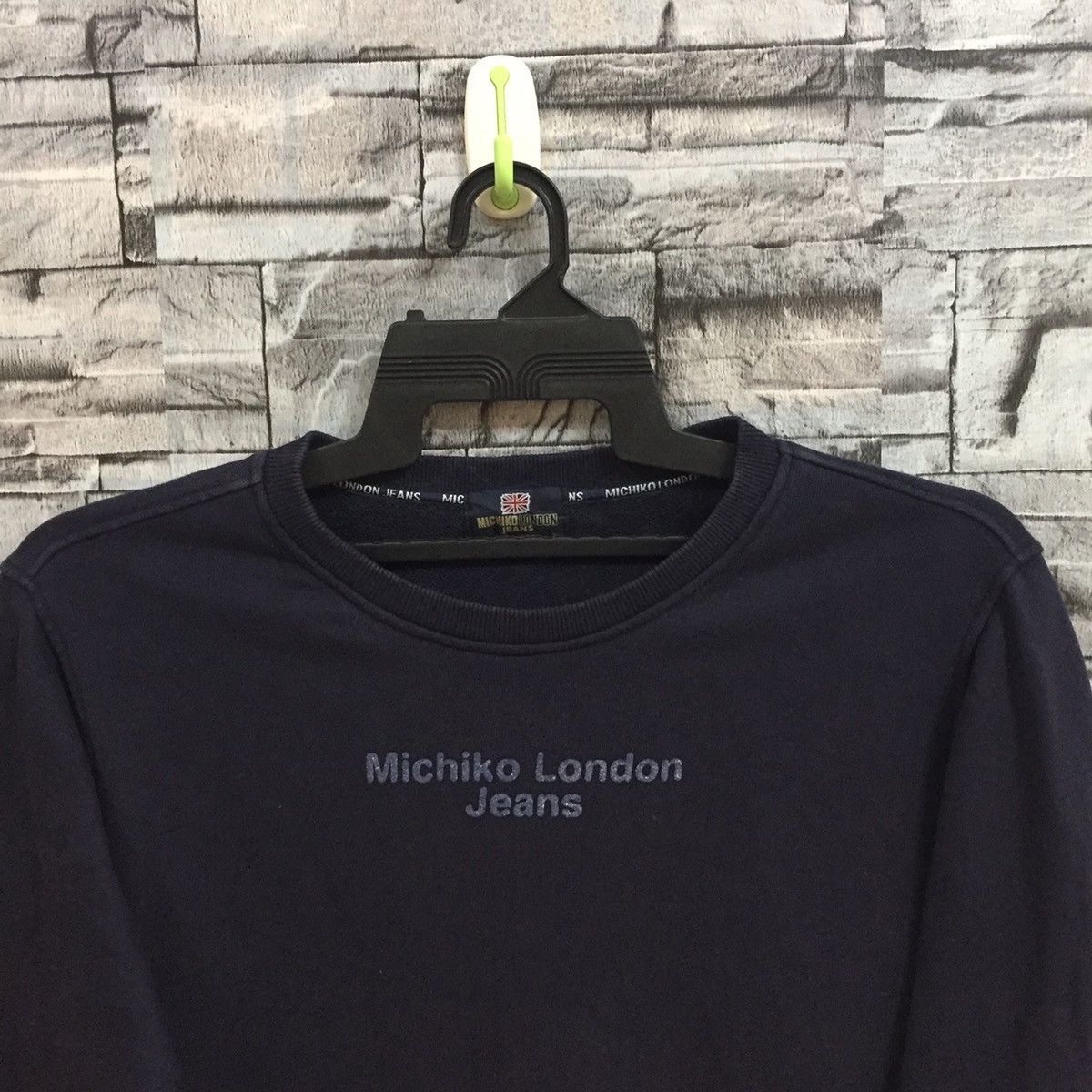 Japanese Brand Vintage MICHIKO LONDON JEANS sweatshirt size LL fit L Size US L / EU 52-54 / 3 - 2 Thumbnail