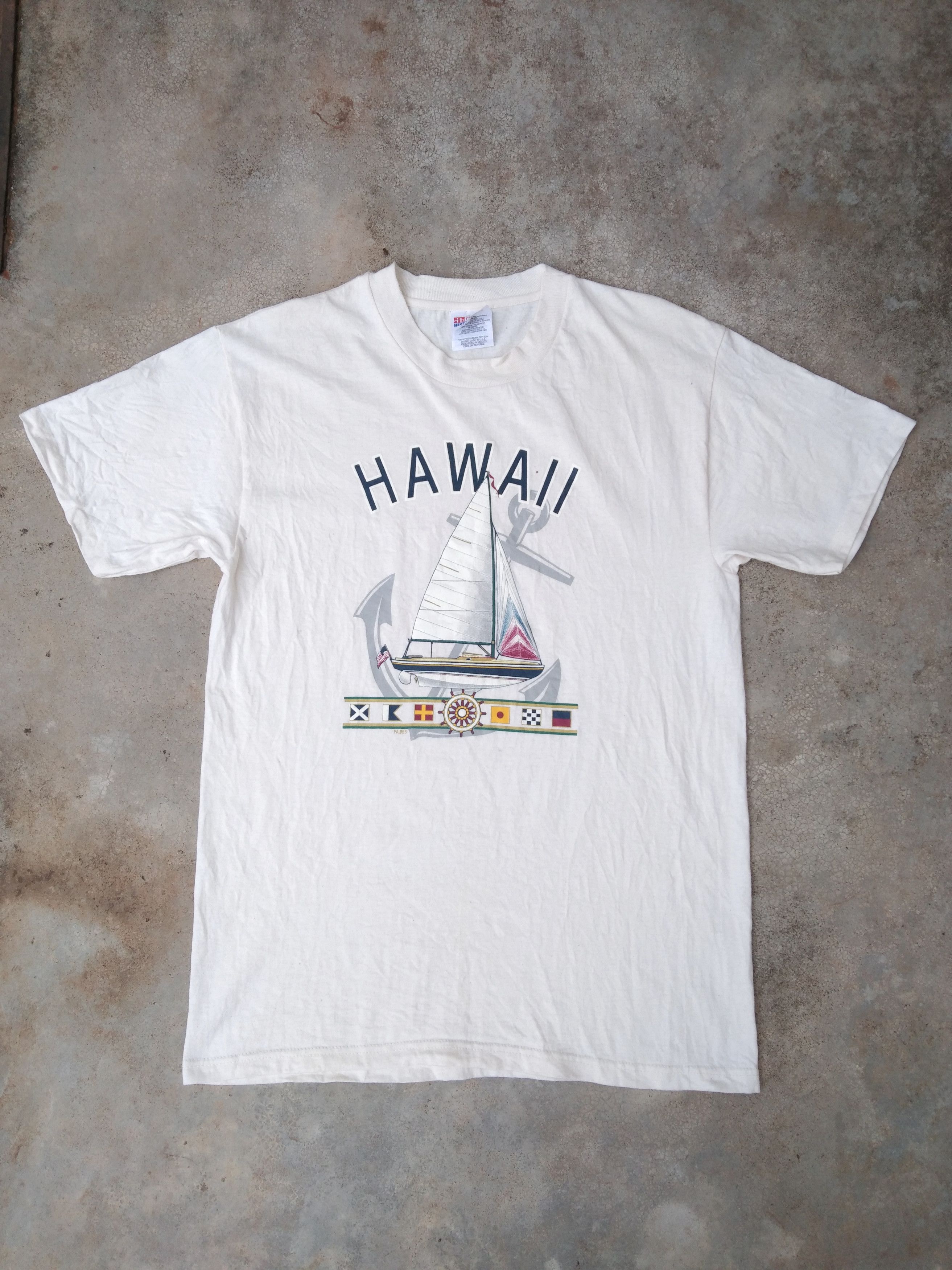 Hanes Vintage Hawaii t shirt 70s M | Grailed
