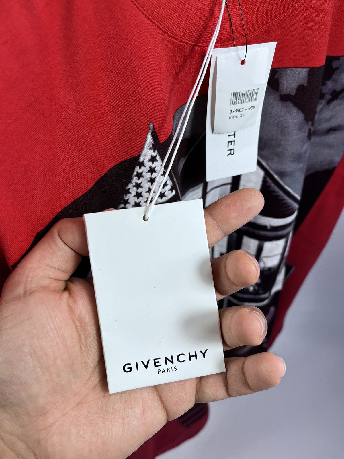 Givenchy BY RICCARDO TISCI OVERSIZED FIT LA T-SHIRT Size US XS / EU 42 / 0 - 6 Thumbnail