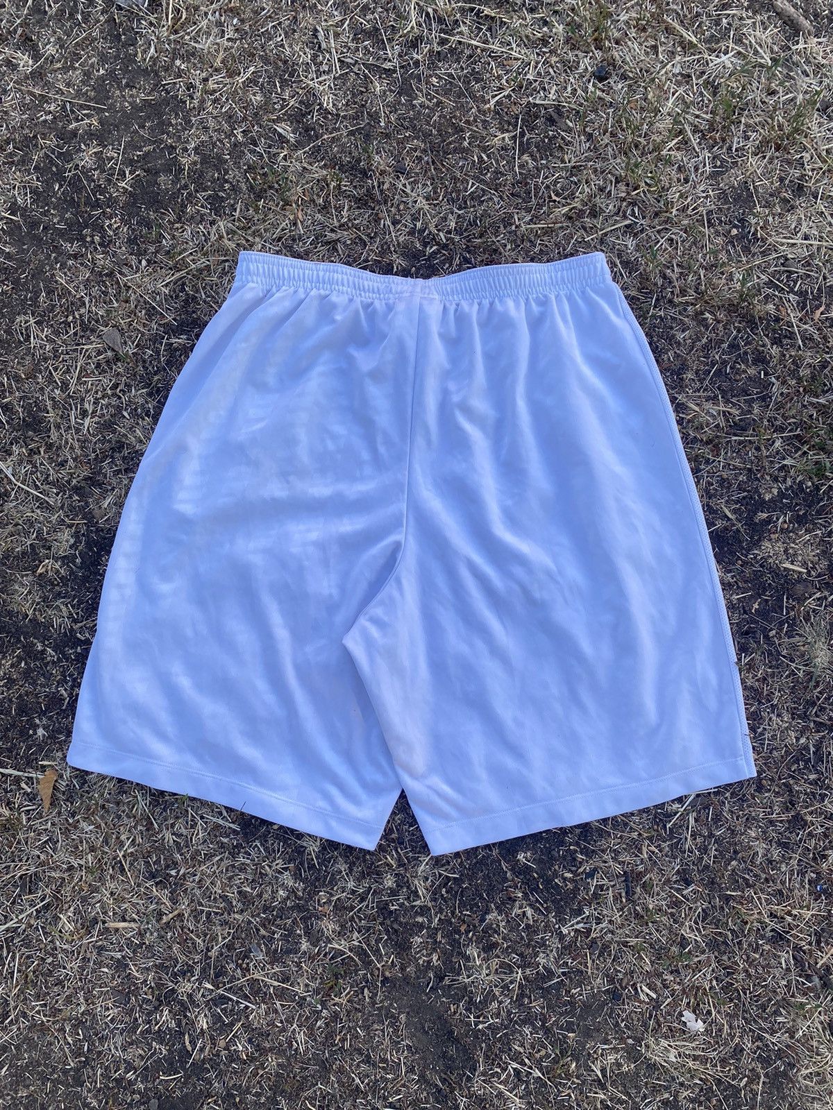Nike Vintage Nike shorts streetwear swoosh casual y2k size L Size US 34 / EU 50 - 3 Thumbnail