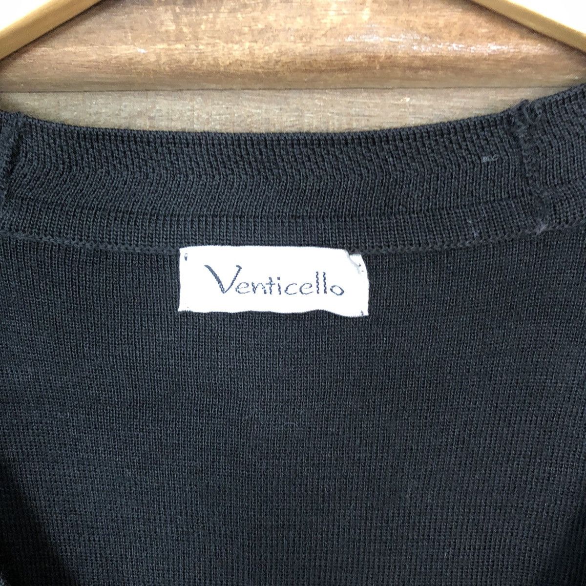 Japanese Brand Venticello vintage japan knitwear Black Cardigan #460B Size L / US 10 / IT 46 - 7 Thumbnail