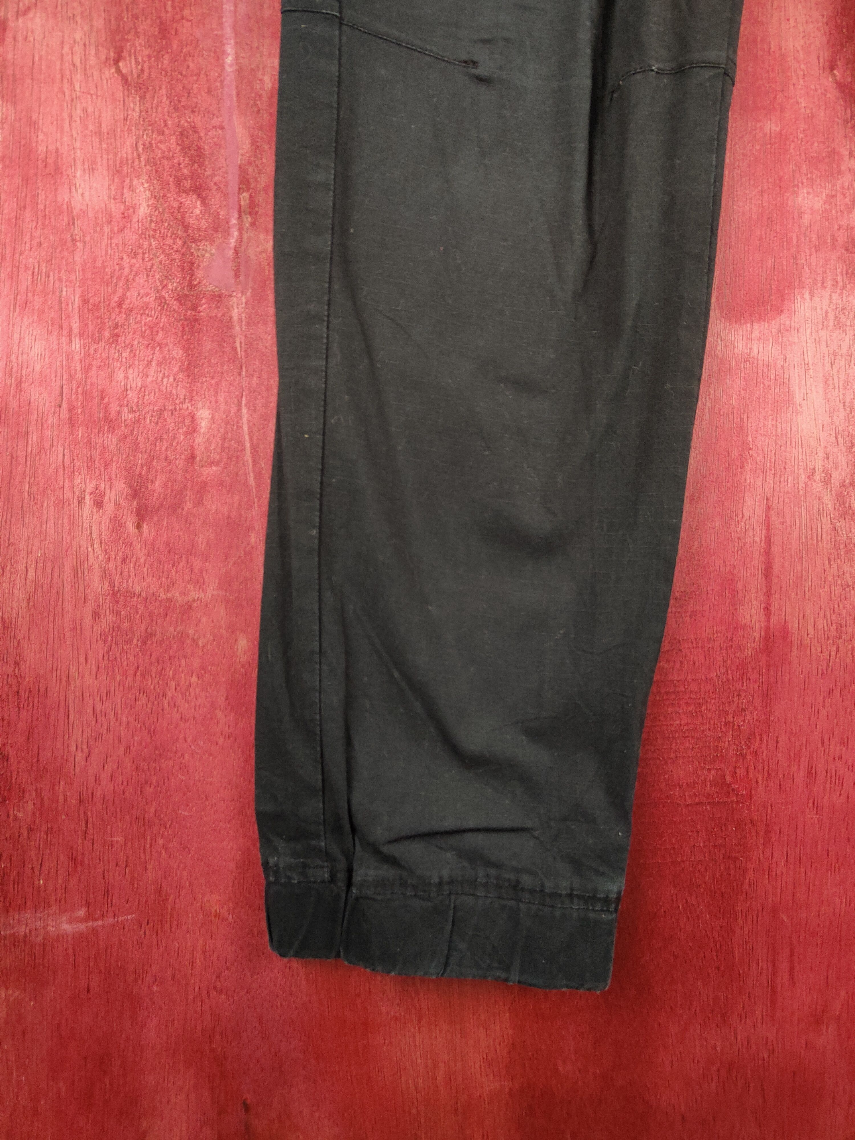 Japanese Brand DL Uniqlo Black Tactical jogger Cargo Pants #S701 Size US 30 / EU 46 - 4 Thumbnail