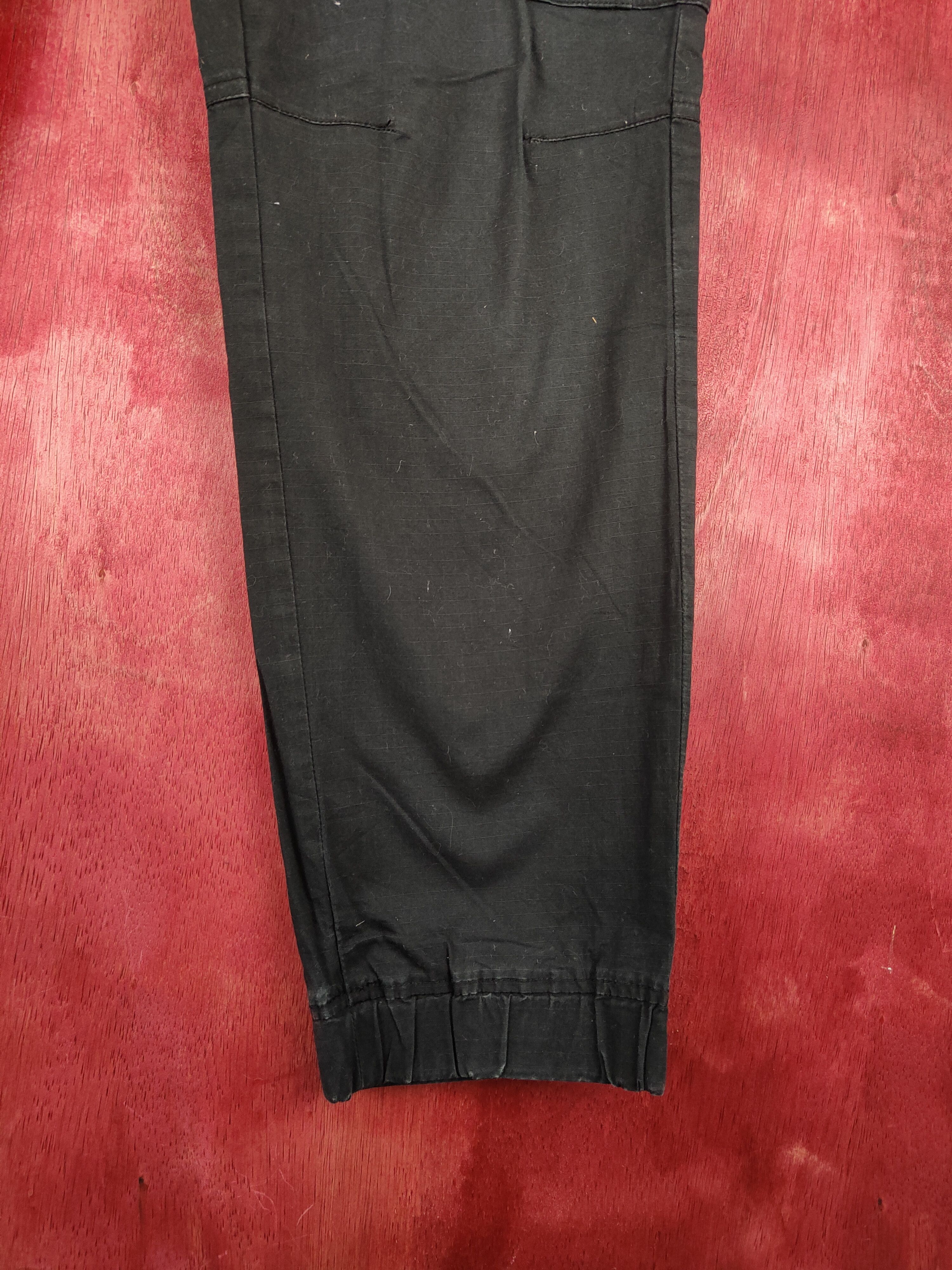 Japanese Brand DL Uniqlo Black Tactical jogger Cargo Pants #S701 Size US 30 / EU 46 - 6 Thumbnail