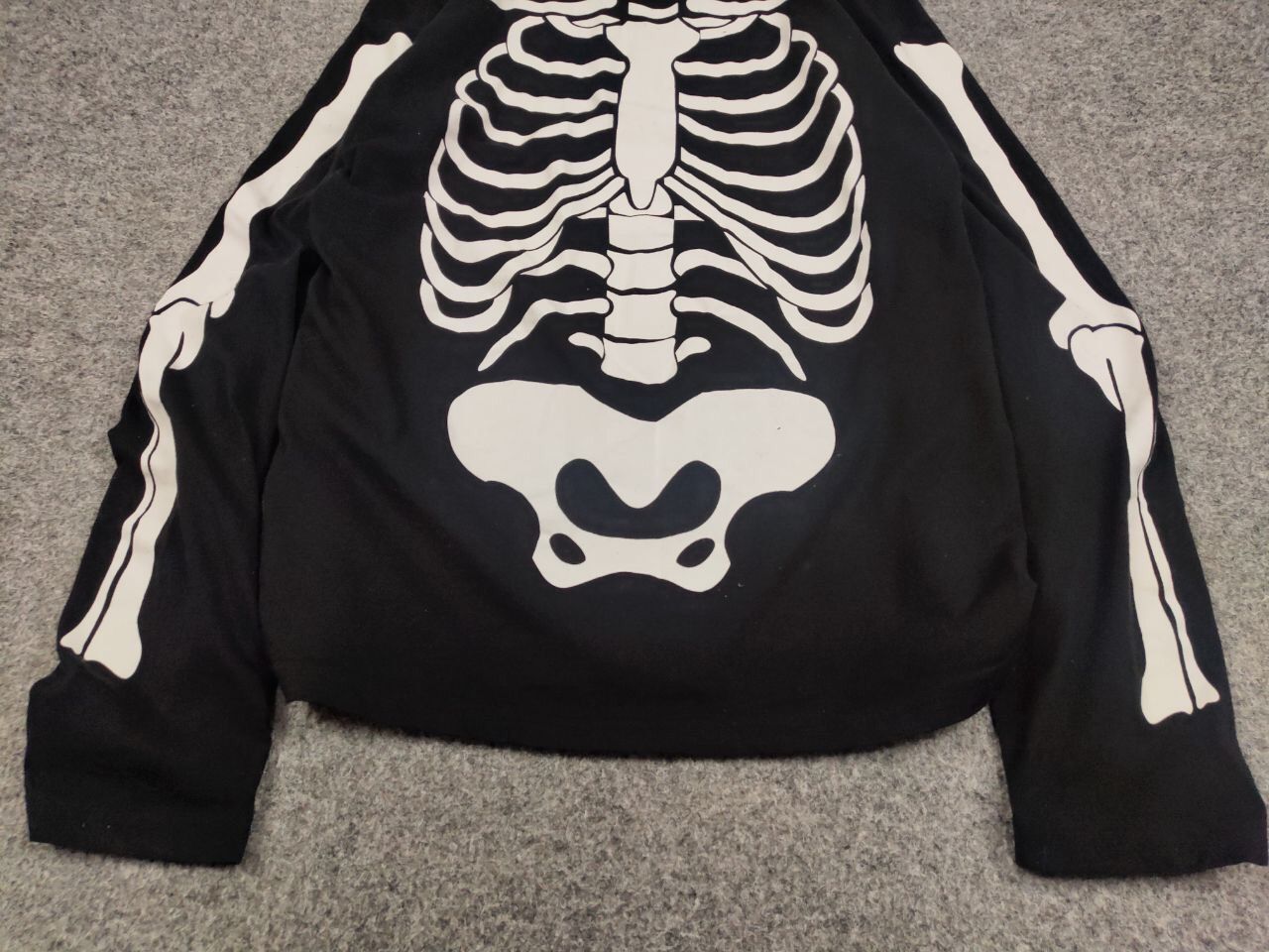 Japanese Brand Vintage Y2K Skeleton Japan Logo Black Light Long Sleeve Size US M / EU 48-50 / 2 - 9 Thumbnail