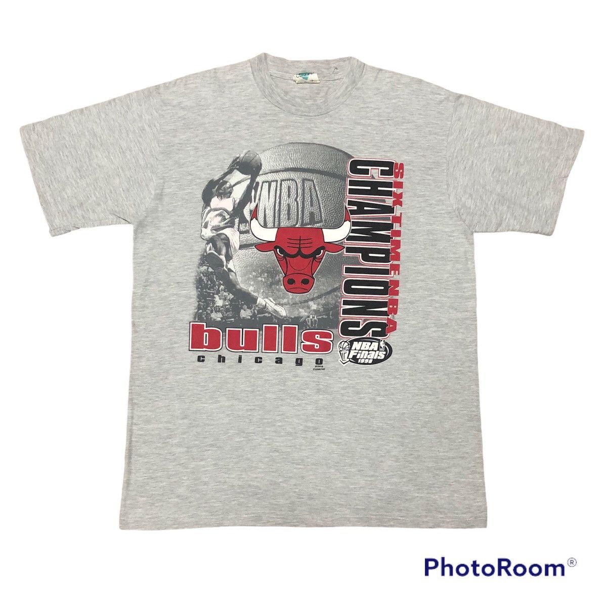 NBA Rare‼️🔥Vintage Chicago Bulls NBA Finals Champions T-Shirt Size US M / EU 48-50 / 2 - 1 Thumbnail