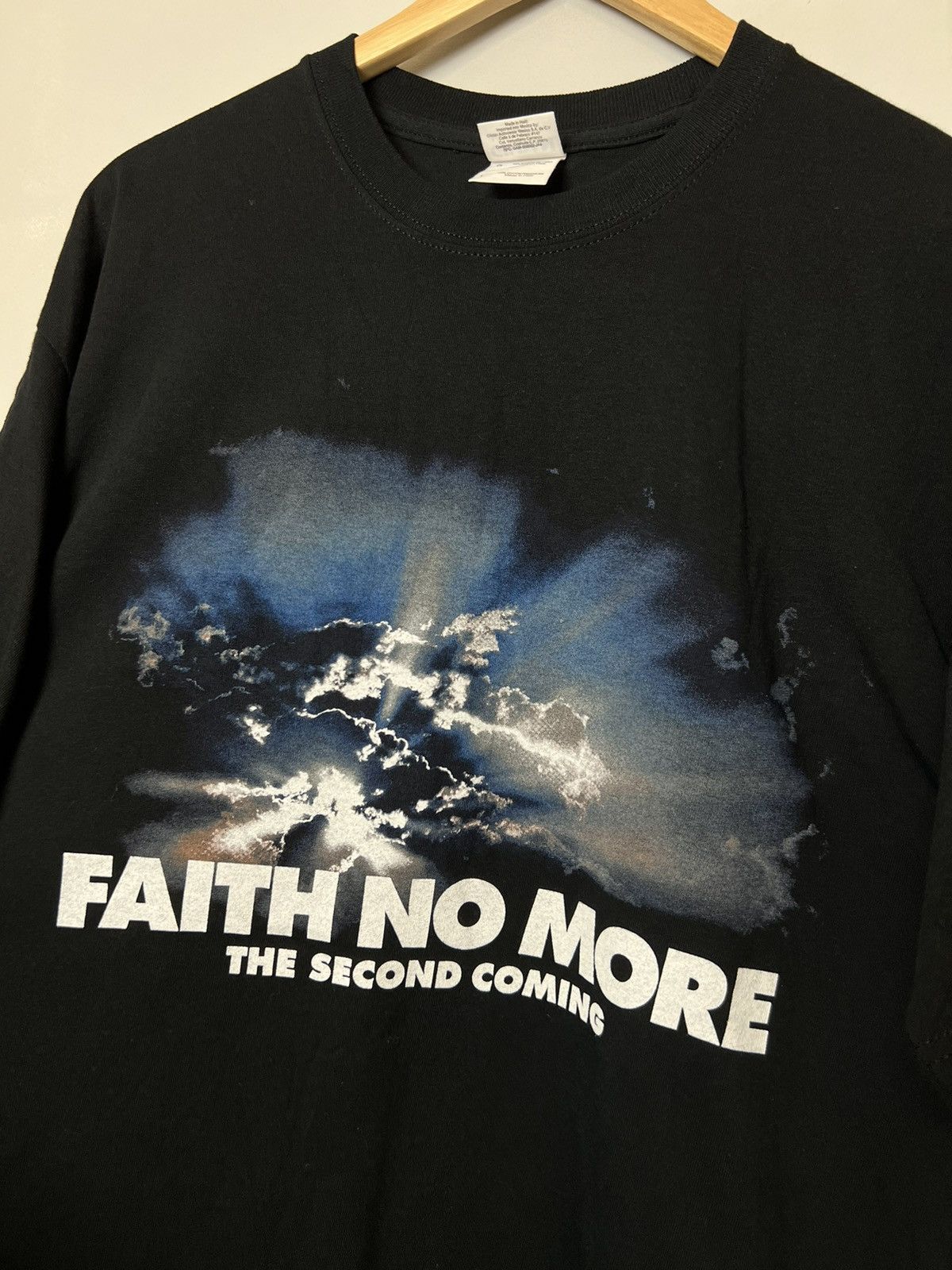 Band Tees Vintage 00s Faith No More Second Coming Rock Band Rare Tee Size US L / EU 52-54 / 3 - 2 Thumbnail