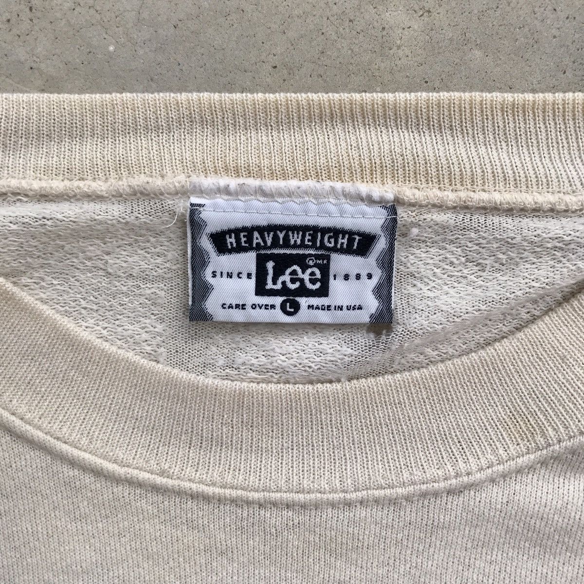 The Mountain Vintage 90's Heavyweight by Lee Habitats Bear Crewneck Size US L / EU 52-54 / 3 - 7 Thumbnail