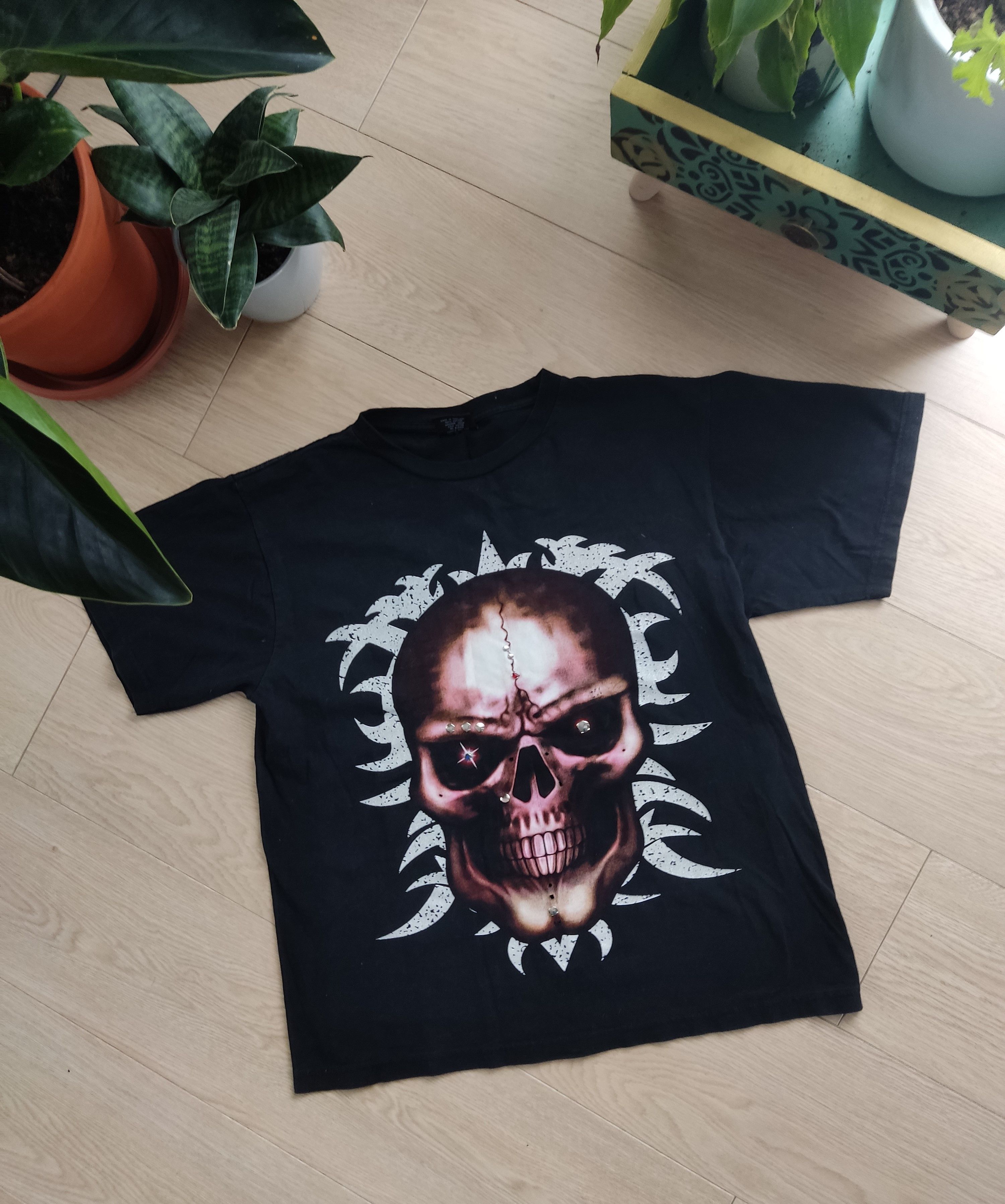 Liquid Blue Vintage Liquid Blue Skulls Style Semetary y2k punk rock skul Size US L / EU 52-54 / 3 - 1 Thumbnail