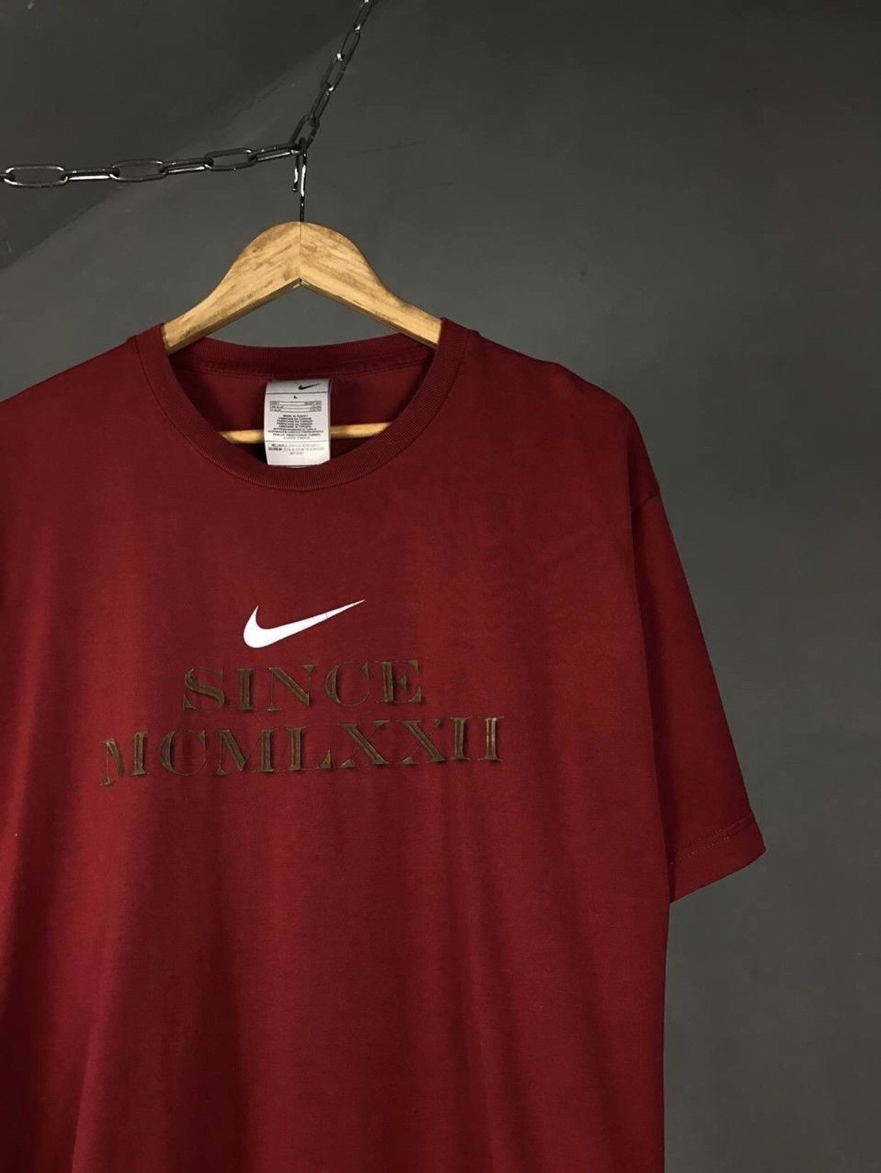 Nike × Vintage Nike swoosh streetwear vintage center logo tee Size US L / EU 52-54 / 3 - 2 Thumbnail