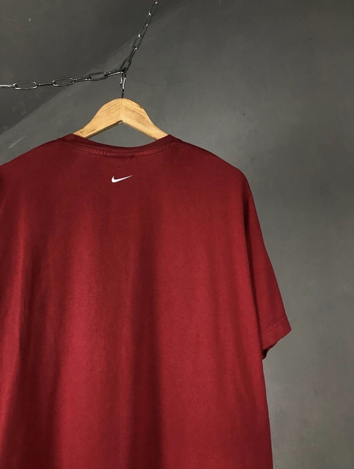 Nike × Vintage Nike swoosh streetwear vintage center logo tee Size US L / EU 52-54 / 3 - 6 Thumbnail