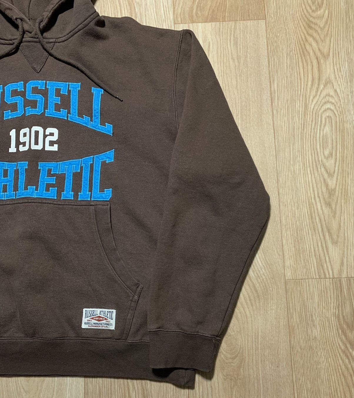 Russell Athletic Vintage Y2K Russell Athletic Embroidered Logo Hoodie Brown Size US XL / EU 56 / 4 - 6 Thumbnail