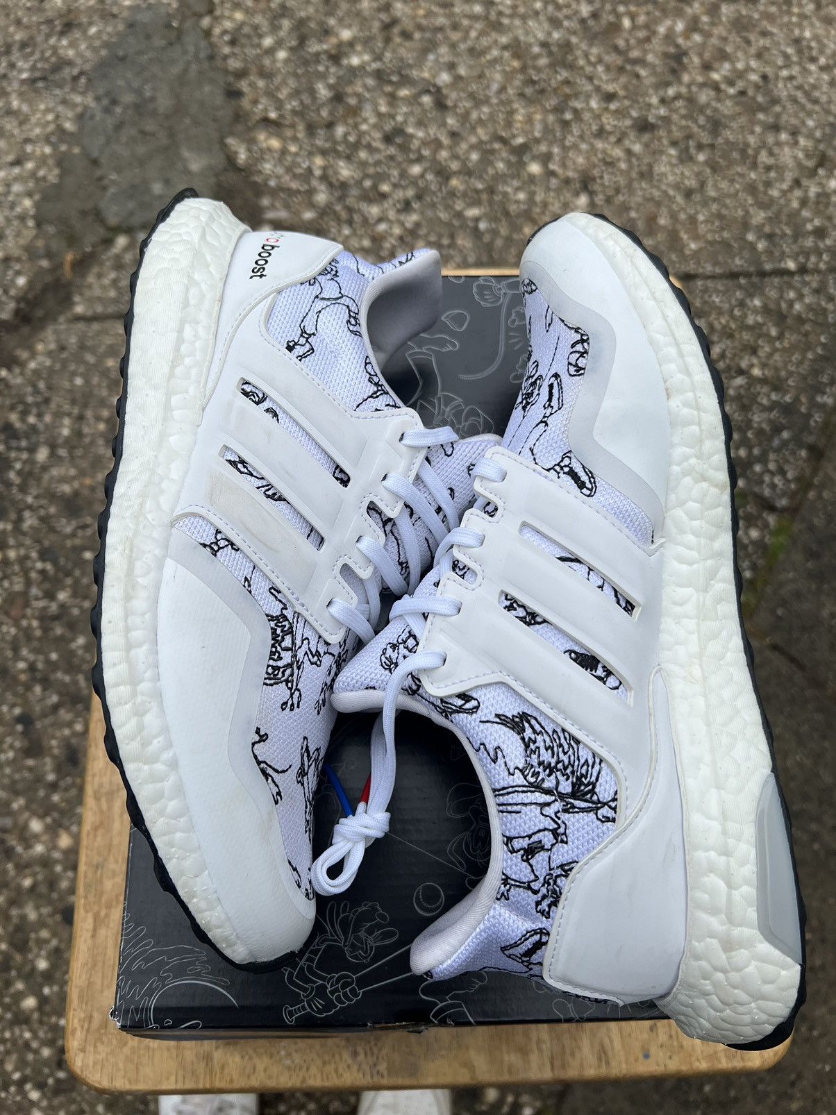 Adidas Adidas Ultraboost DNA x Disney “Sport Goofy Pack” Size US 9.5 / EU 42-43 - 2 Thumbnail