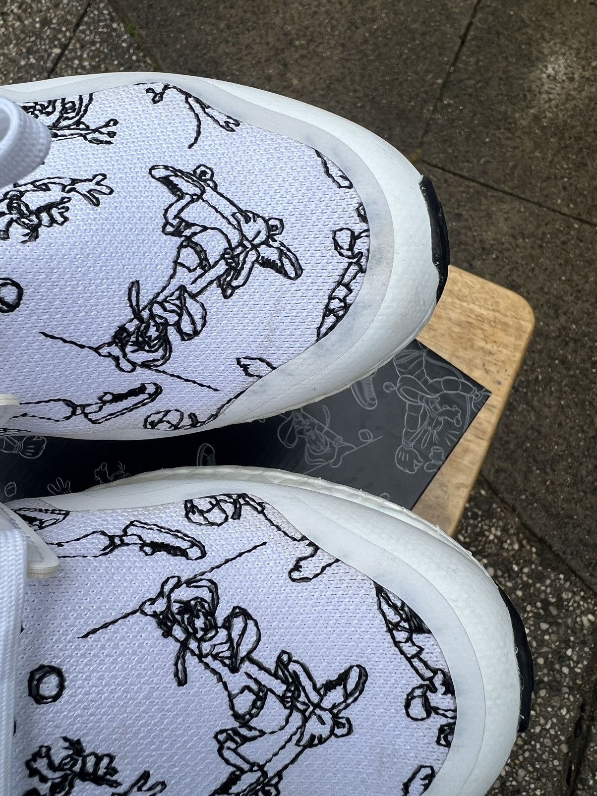 Adidas Adidas Ultraboost DNA x Disney “Sport Goofy Pack” Size US 9.5 / EU 42-43 - 11 Thumbnail