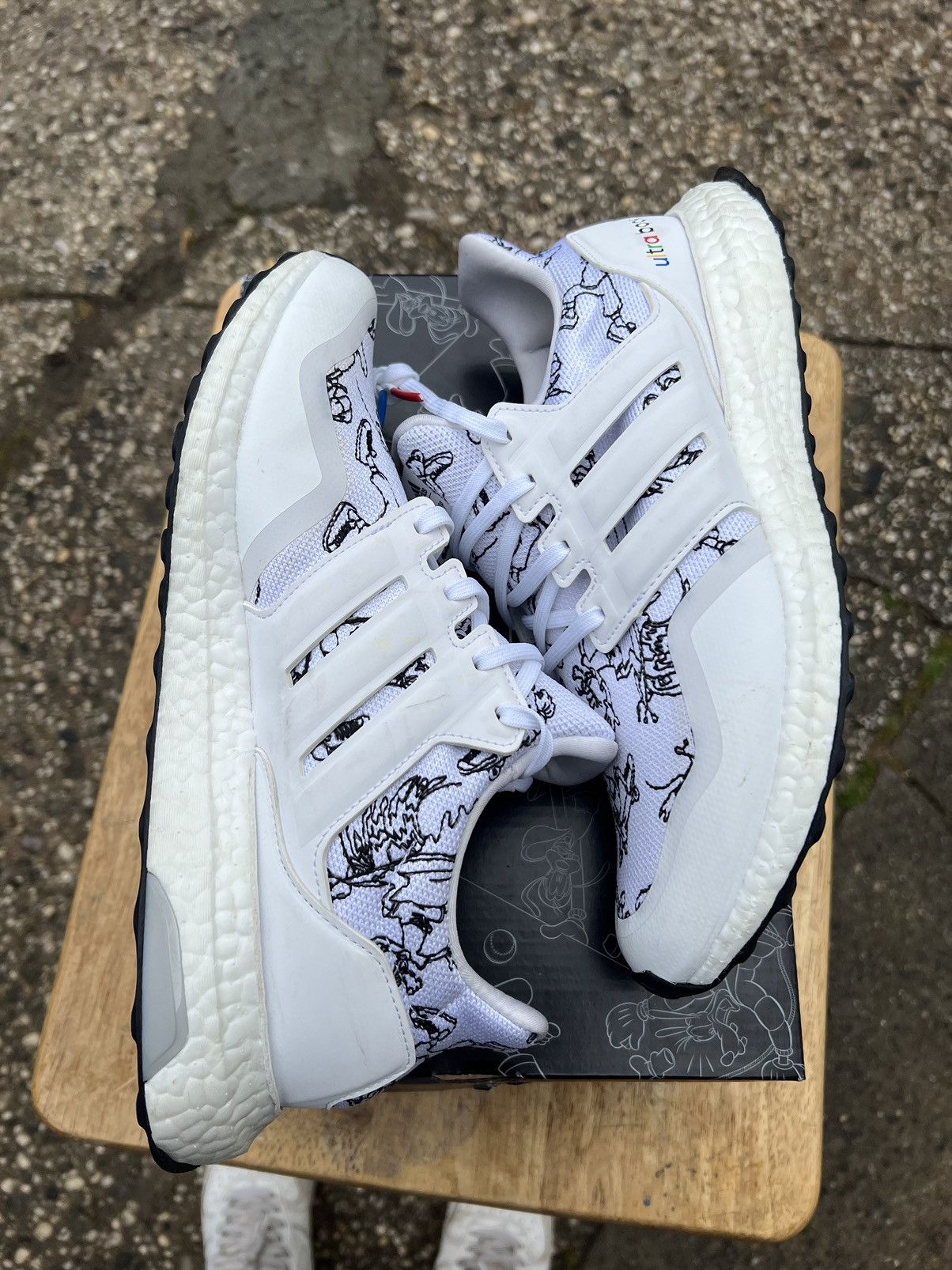 Adidas Adidas Ultraboost DNA x Disney “Sport Goofy Pack” Size US 9.5 / EU 42-43 - 3 Thumbnail