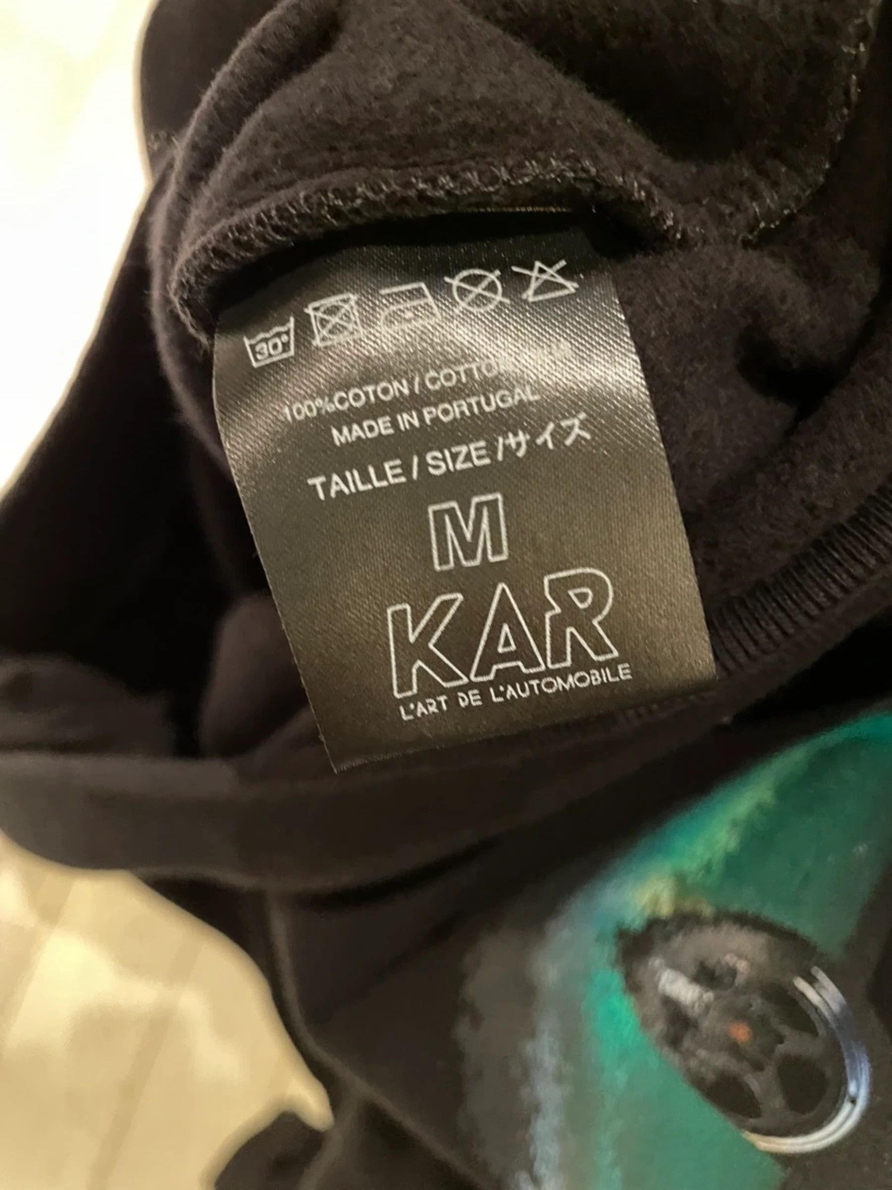 Kar × Porsche Design L'Art De L'Automobile Porsche 968 L'Art Hood Logo Crewneck Size US M / EU 48-50 / 2 - 4 Thumbnail