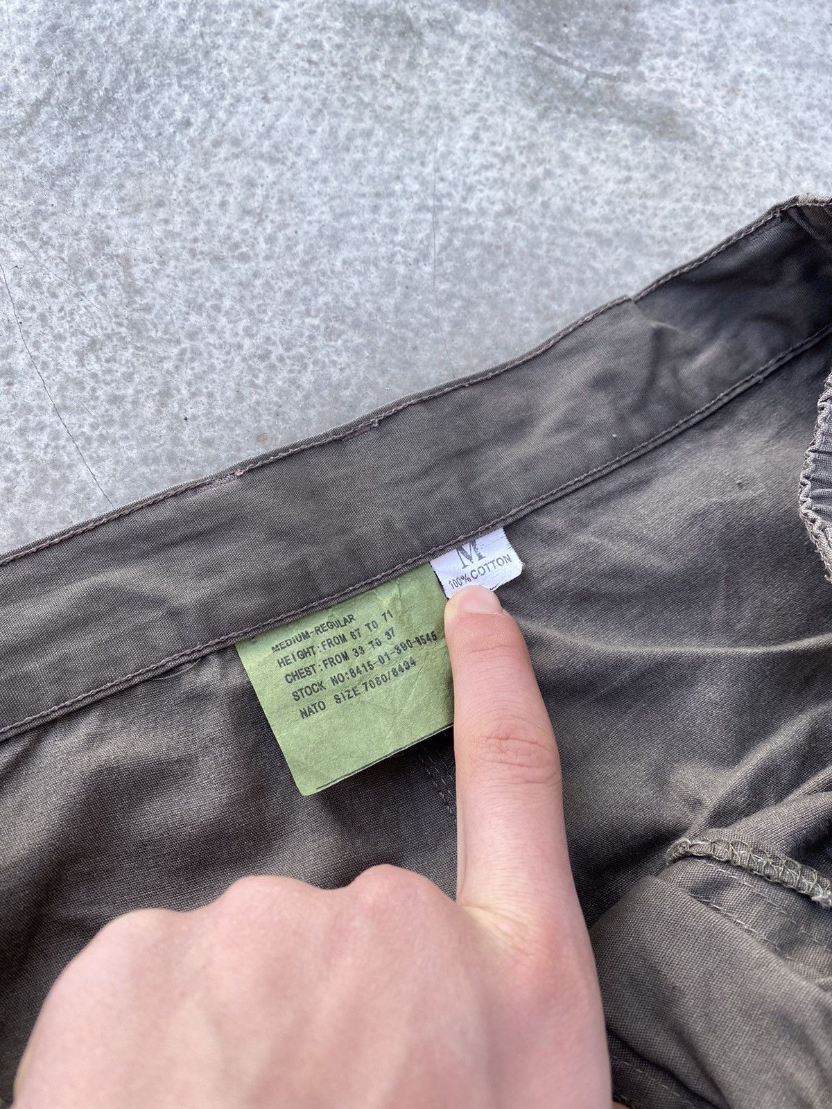 Vintage Vintage US ARMY Trashed Cargo Bondage Pants Size US 30 / EU 46 - 15 Thumbnail