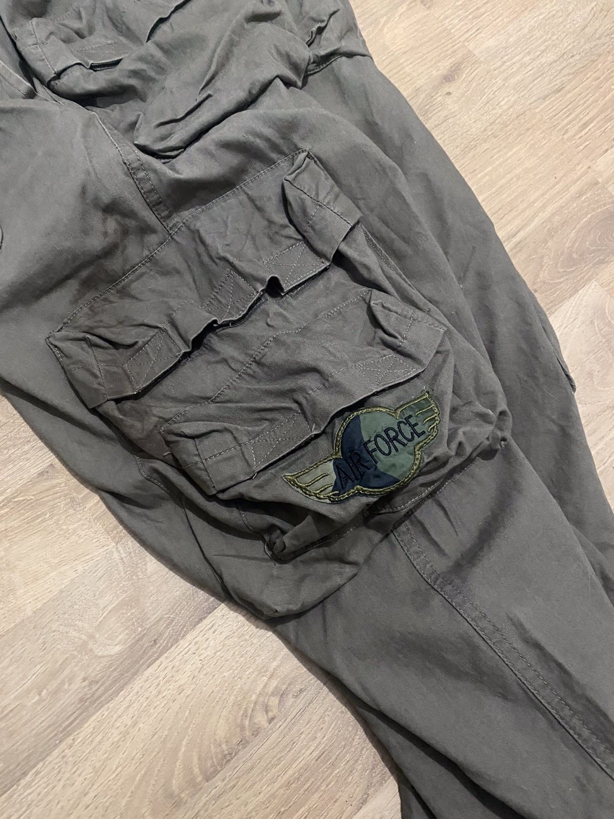 Vintage Vintage US ARMY Trashed Cargo Bondage Pants Size US 30 / EU 46 - 22 Thumbnail