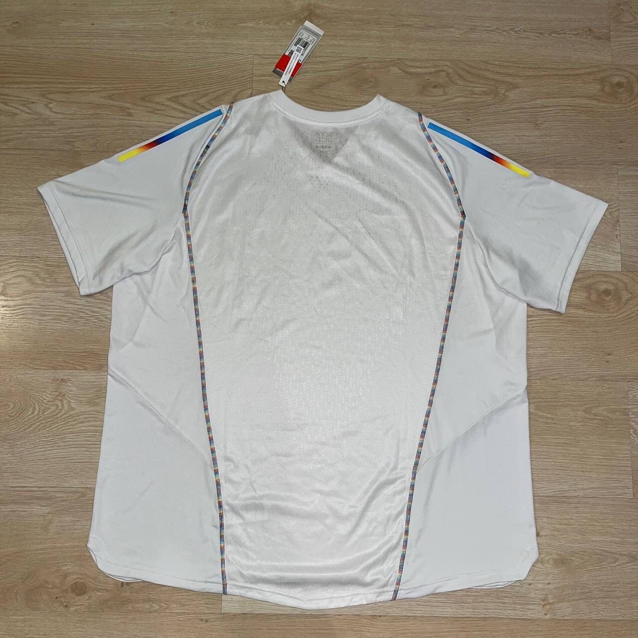 Adidas 3XL NWT SPAIN ADIDAS 2022/2023 FOOTBALL PRE MATCH JERSEY Size US XXL / EU 58 / 5 - 11 Thumbnail
