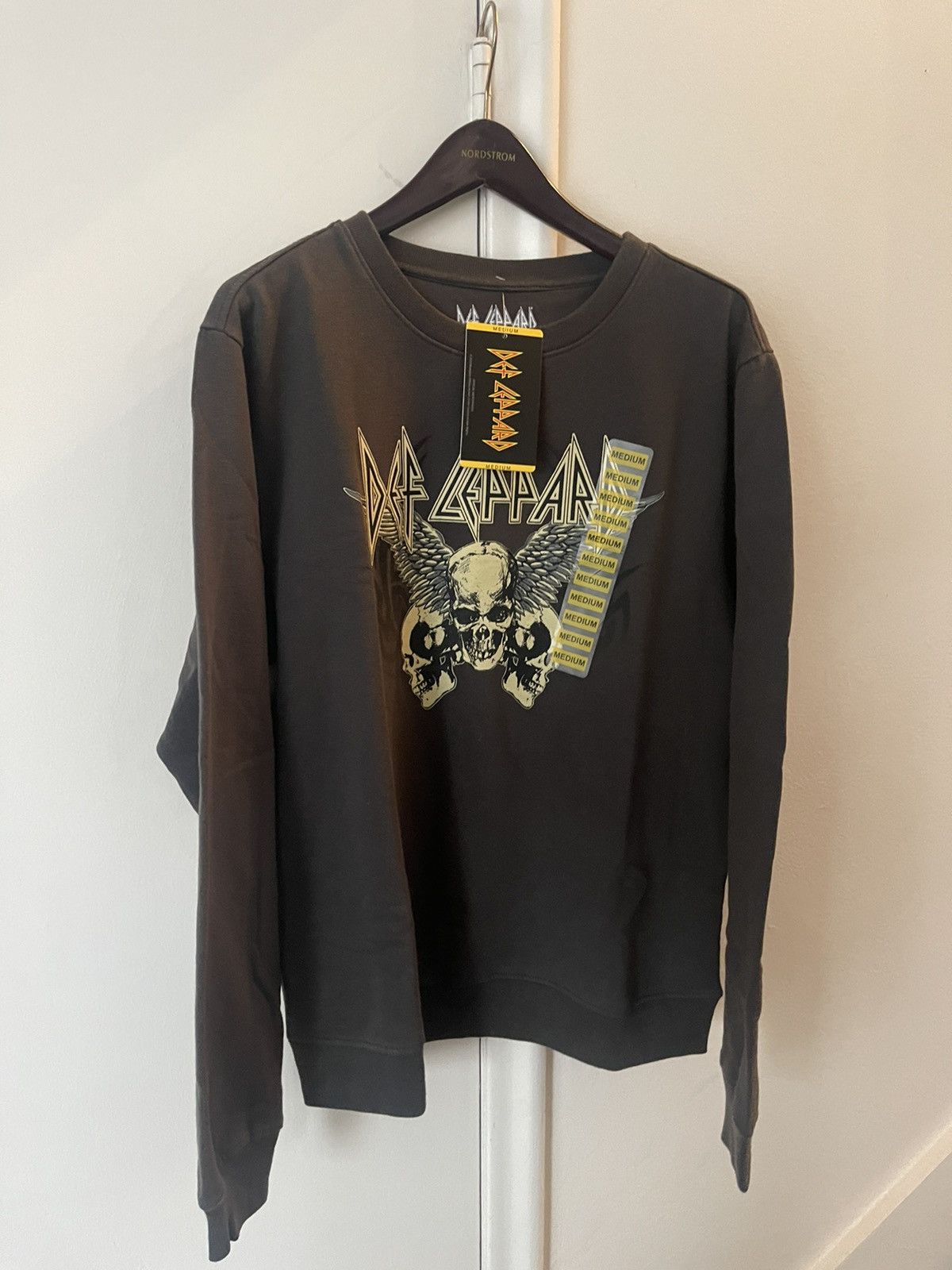 Vintage Def Leppard mens sweatshirt M licensed products Size US M / EU 48-50 / 2 - 2 Thumbnail