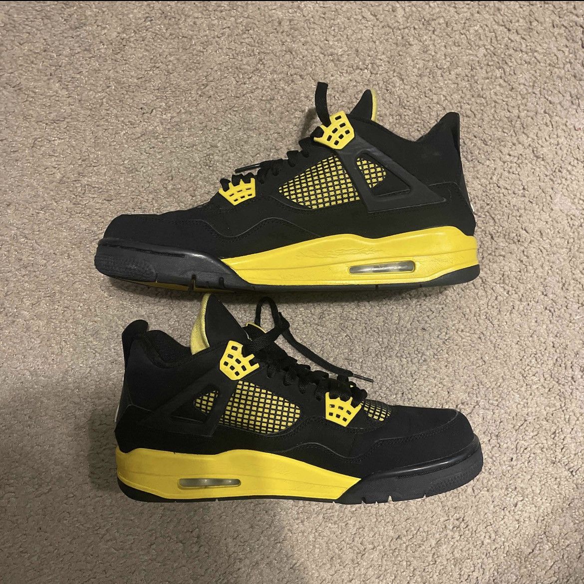 Jordan Brand Jordan 4 Thunder (2012) Size US 10 / EU 43 - 2 Thumbnail