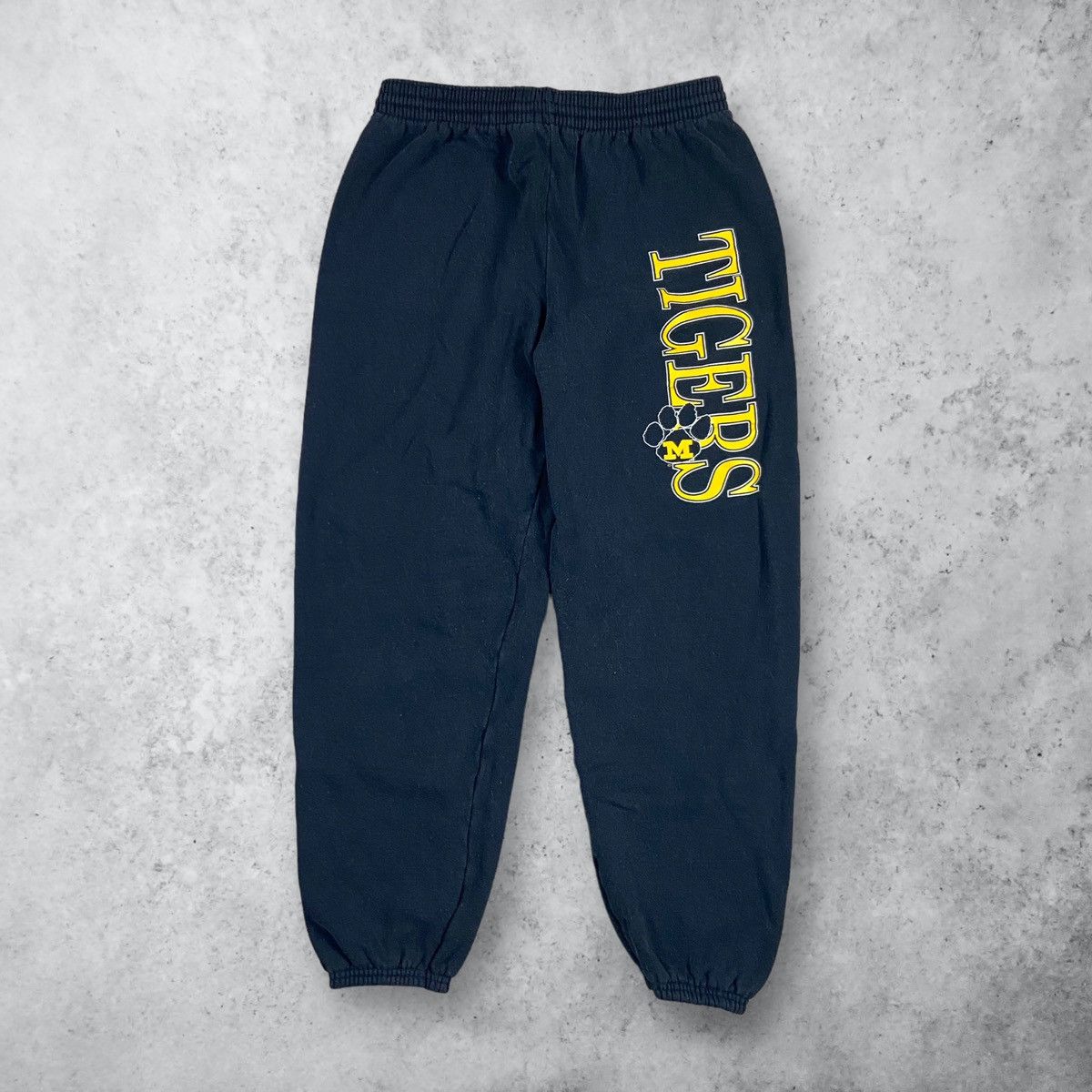 Vintage College Sweatpants | Grailed