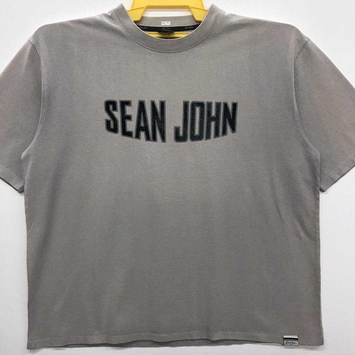 Rare!! Vintage Sean John Spellout Tee