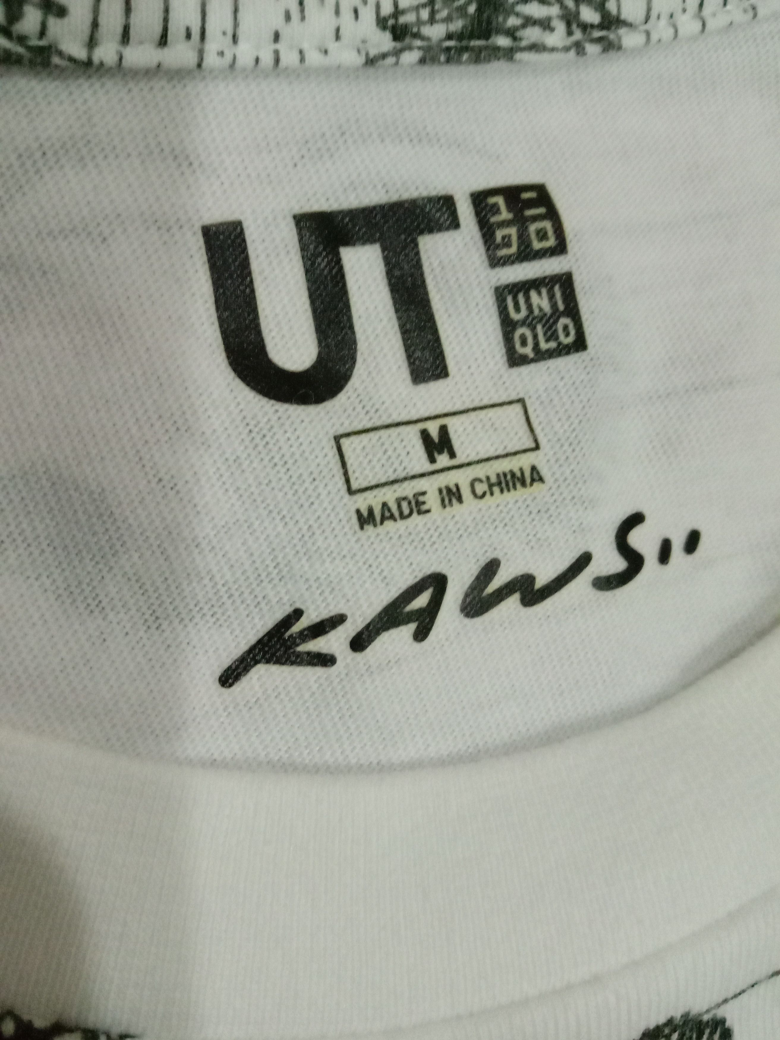 Kaws × Uniqlo Fullprint Tee White Size US M / EU 48-50 / 2 - 3 Thumbnail