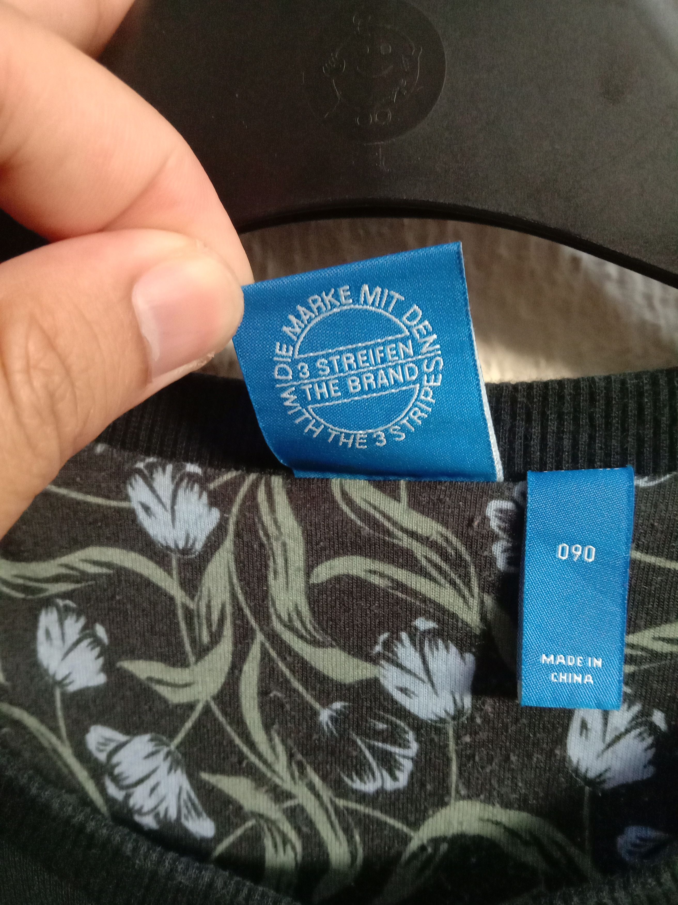 Adidas ADIDAS FLORAL SWEATSHIRT Size US S / EU 44-46 / 1 - 6 Thumbnail