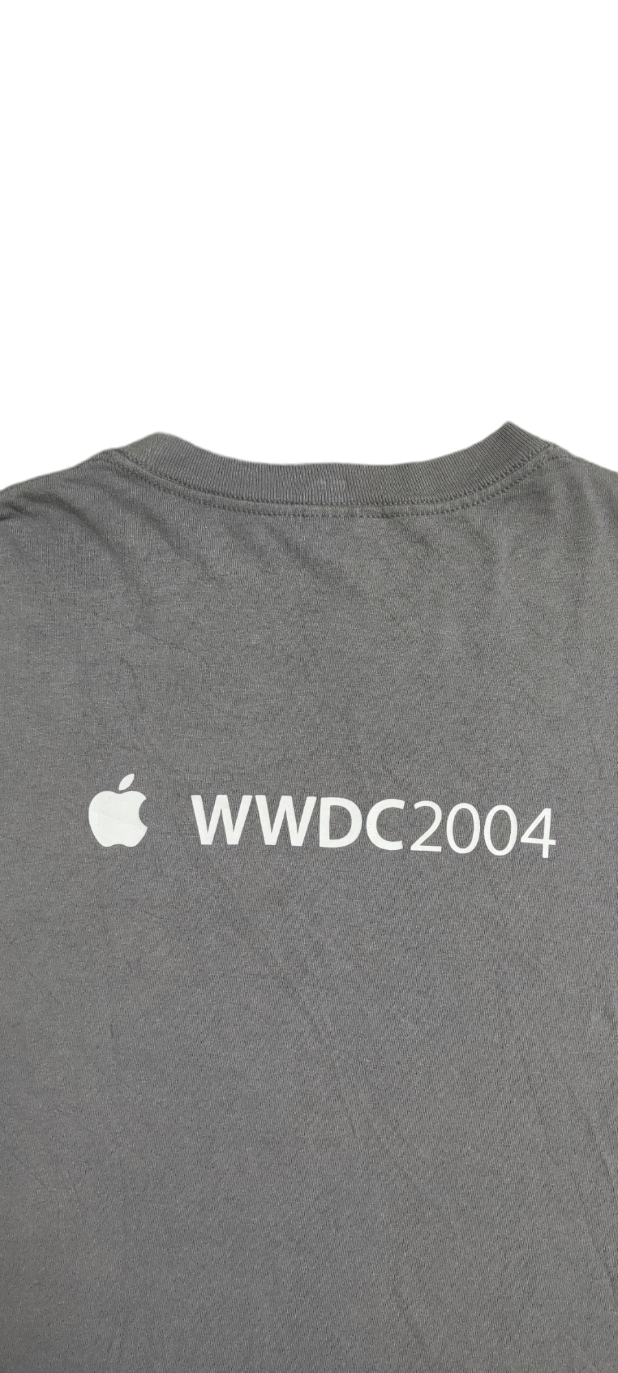 Apple Vintage 2004 Apple Worldwide Developers Conference tee Size US L / EU 52-54 / 3 - 5 Thumbnail