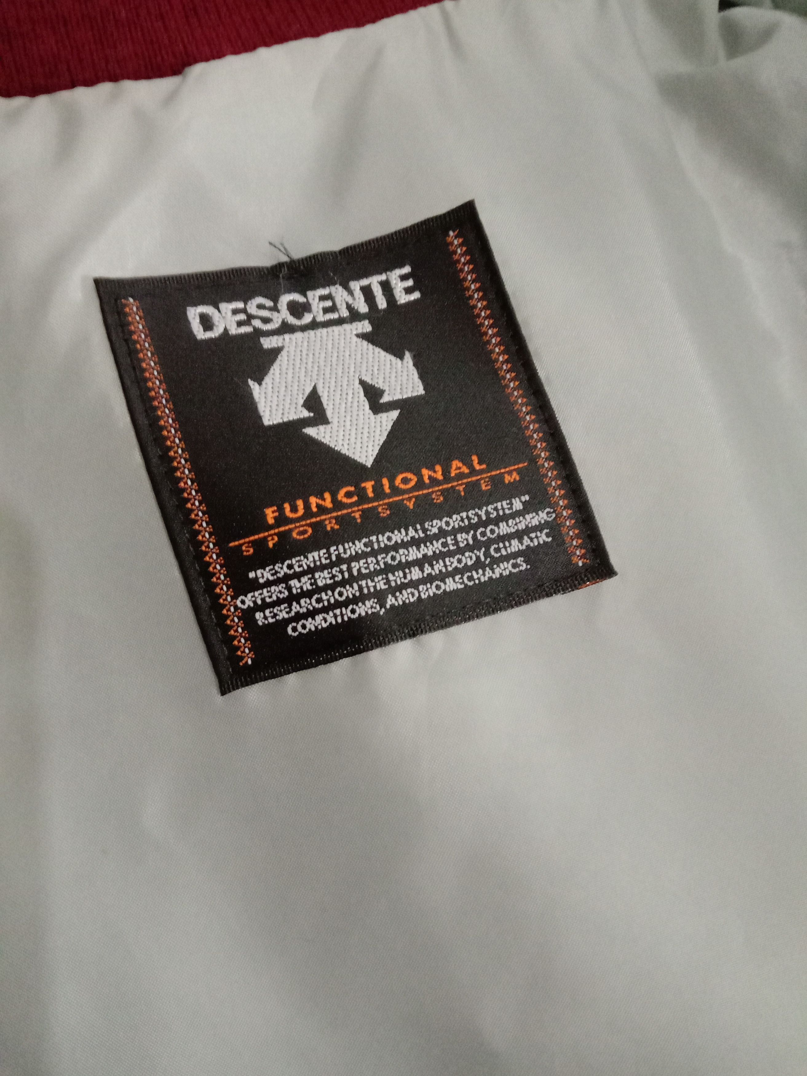 Descente Descente Jacket / Varsity / Bomber Size US L / EU 52-54 / 3 - 6 Thumbnail