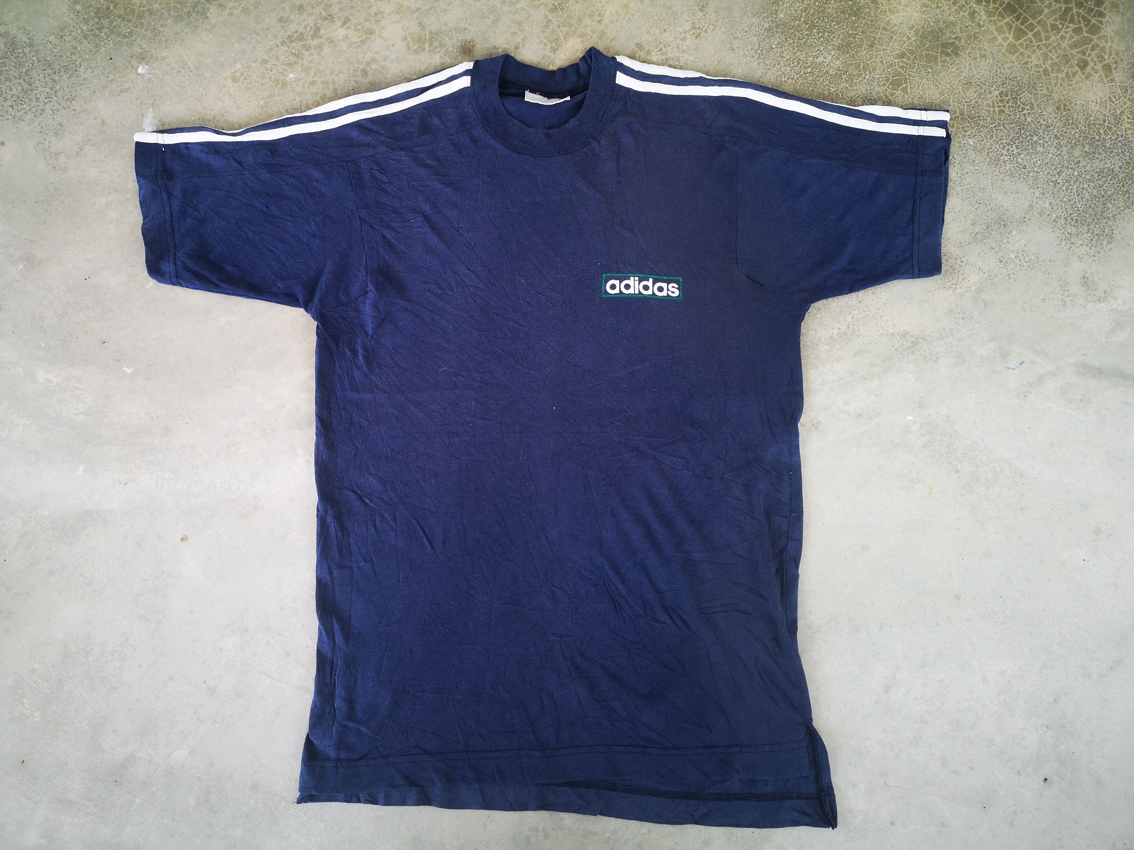 Adidas Vintage Adidas "The Three Stripes" Size US M / EU 48-50 / 2 - 6 Thumbnail